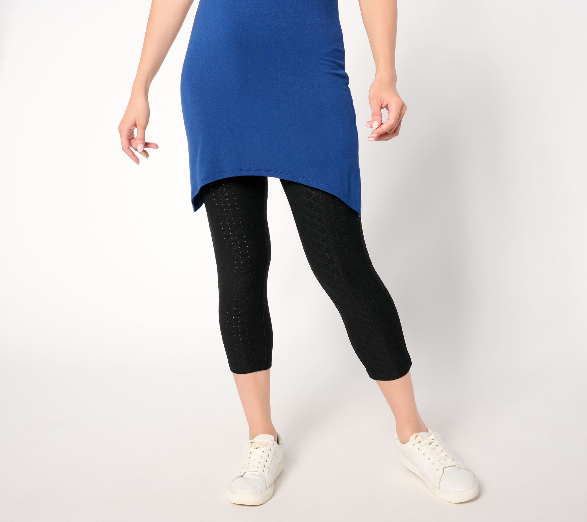 LOGO Layers by Lori Goldstein Petite Stretch Lace Capri Legging