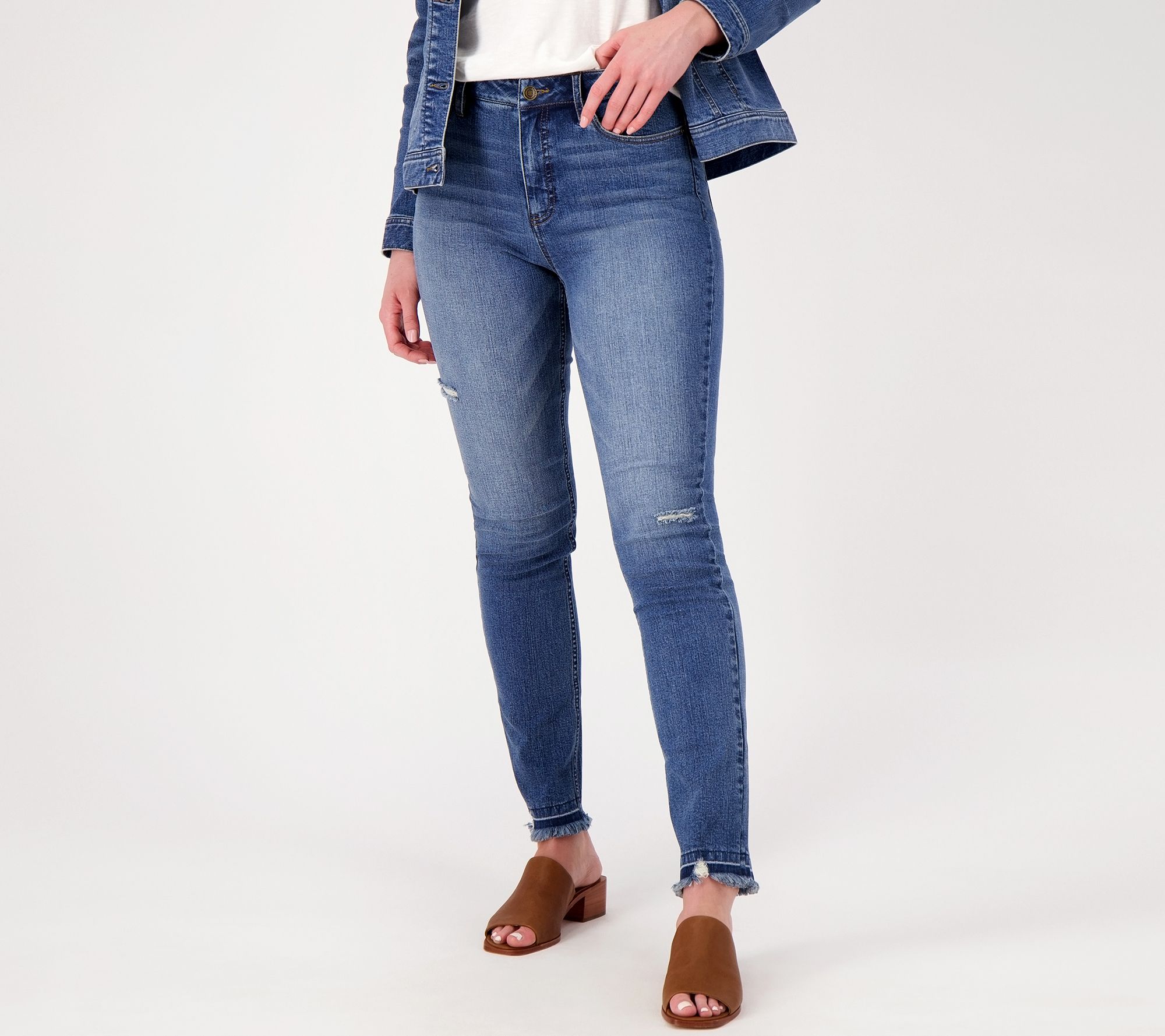 "As Is" Candace Cameron Bure Petite Straight Leg Release Hem Jean