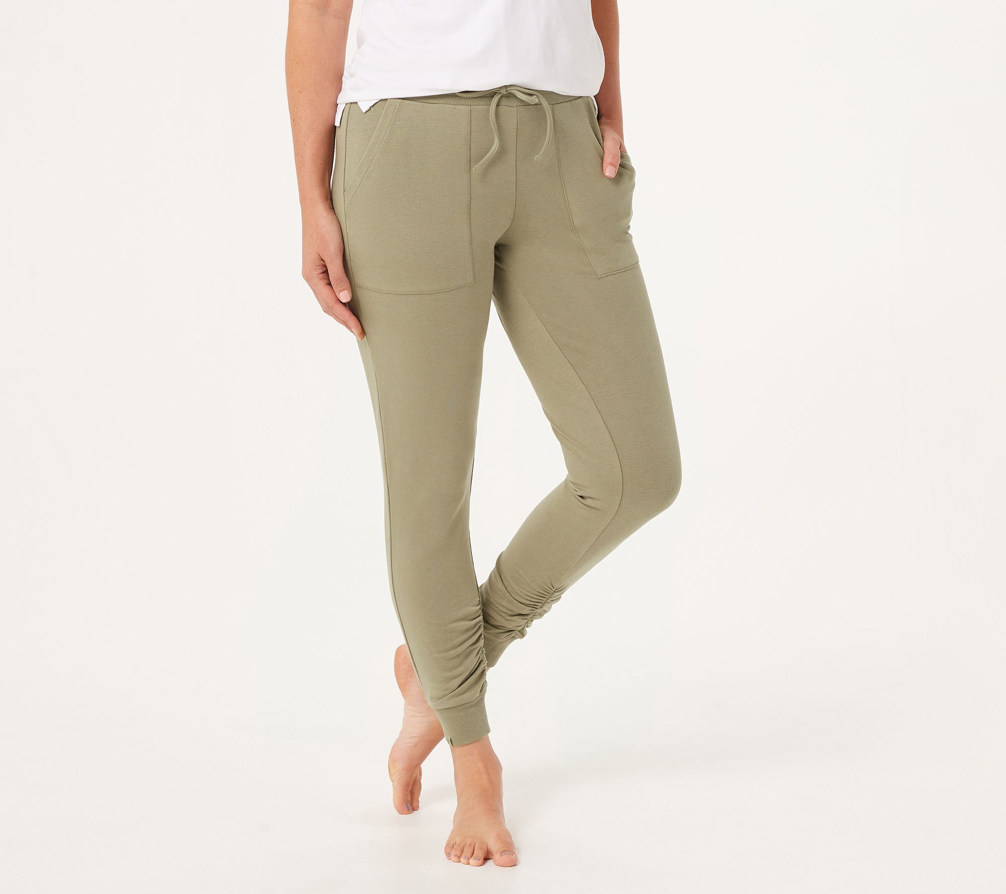 Barefoot Dreams Malibu Collection Luxe Lounge Scrunch Joggers QVC Com