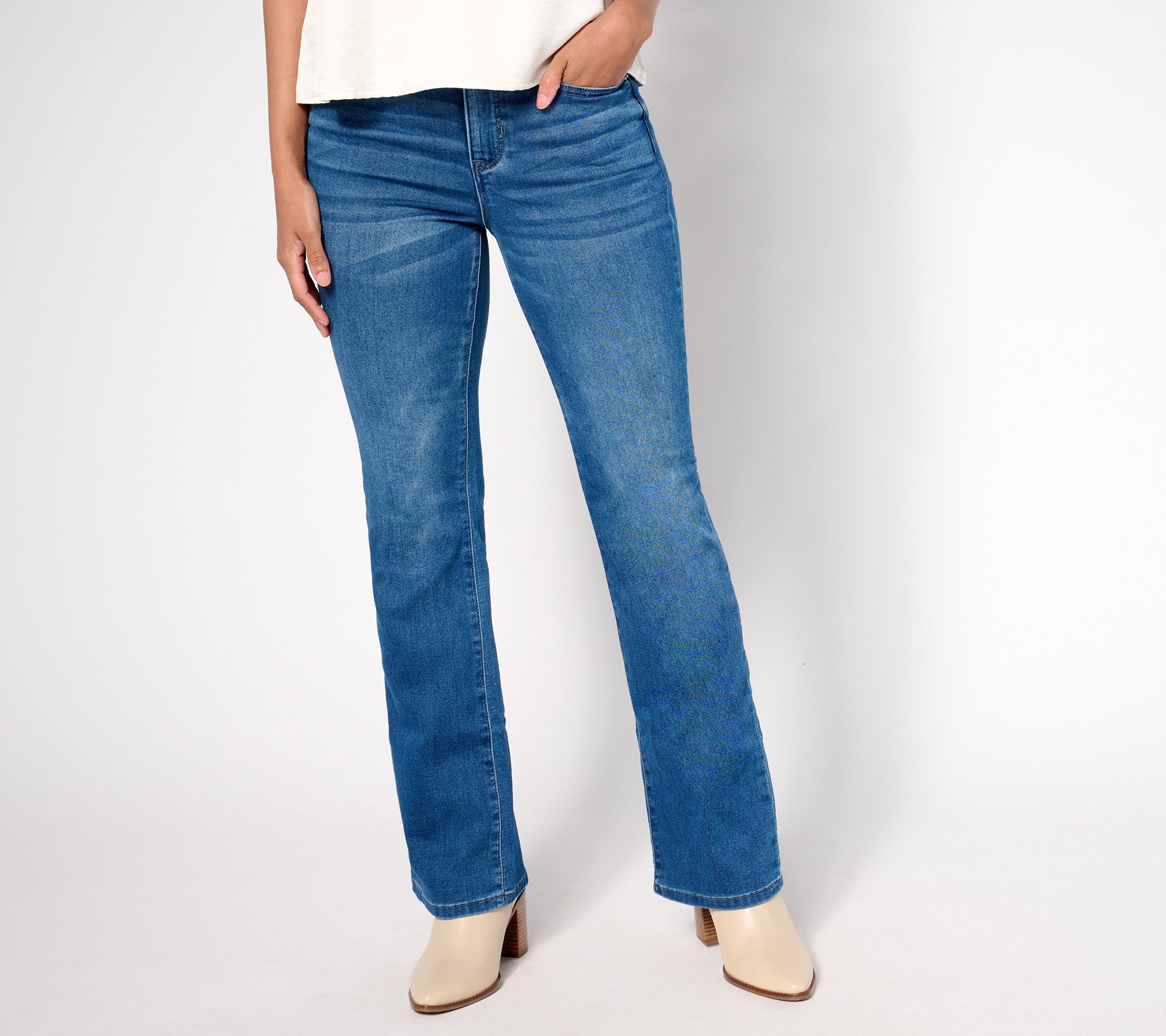 nicole by Nicole Miller Petite Classic Dream Denim Bootcut Jean