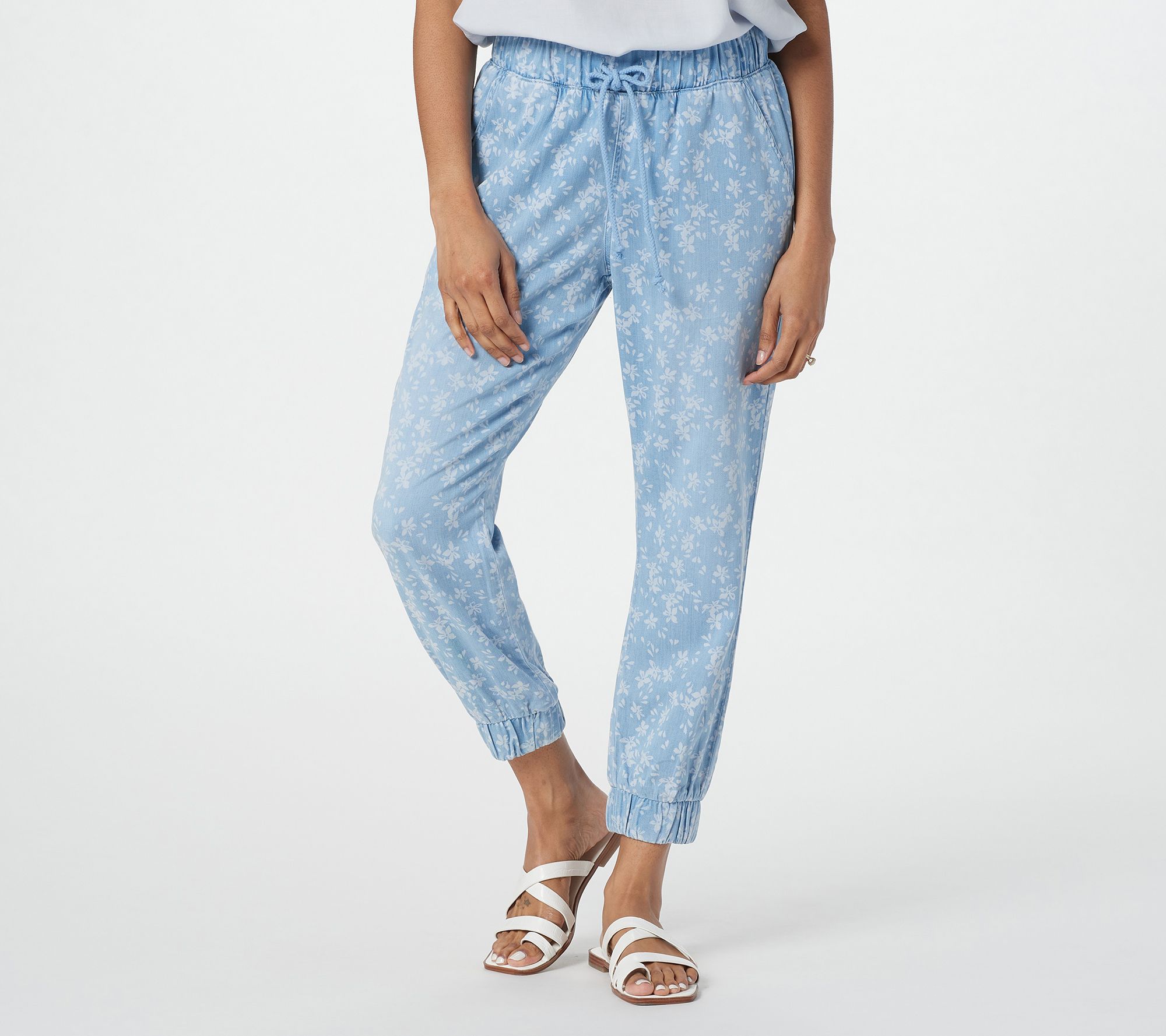 Side Stitch Petite Rounded Pocket Jogger Pants