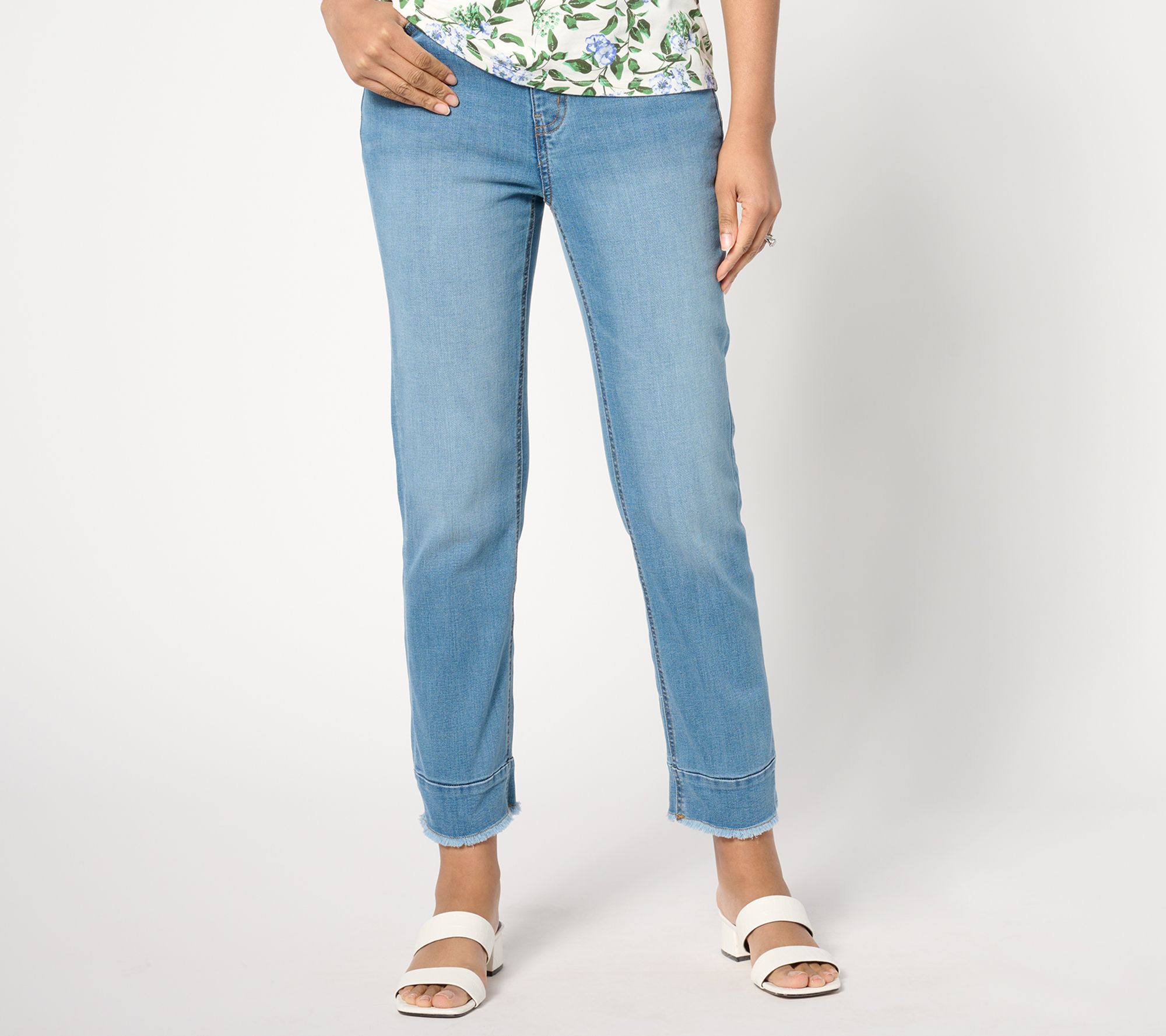 "As Is" Denim & Co. Easy Stretch Petite Jean with Wide Hem