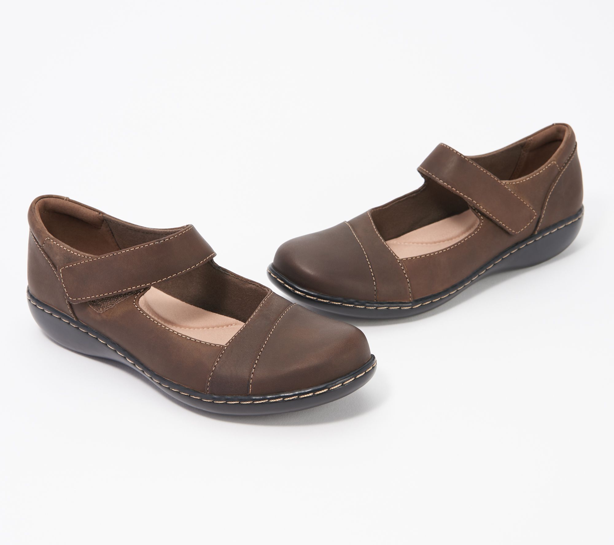 clarks mary jane shoe