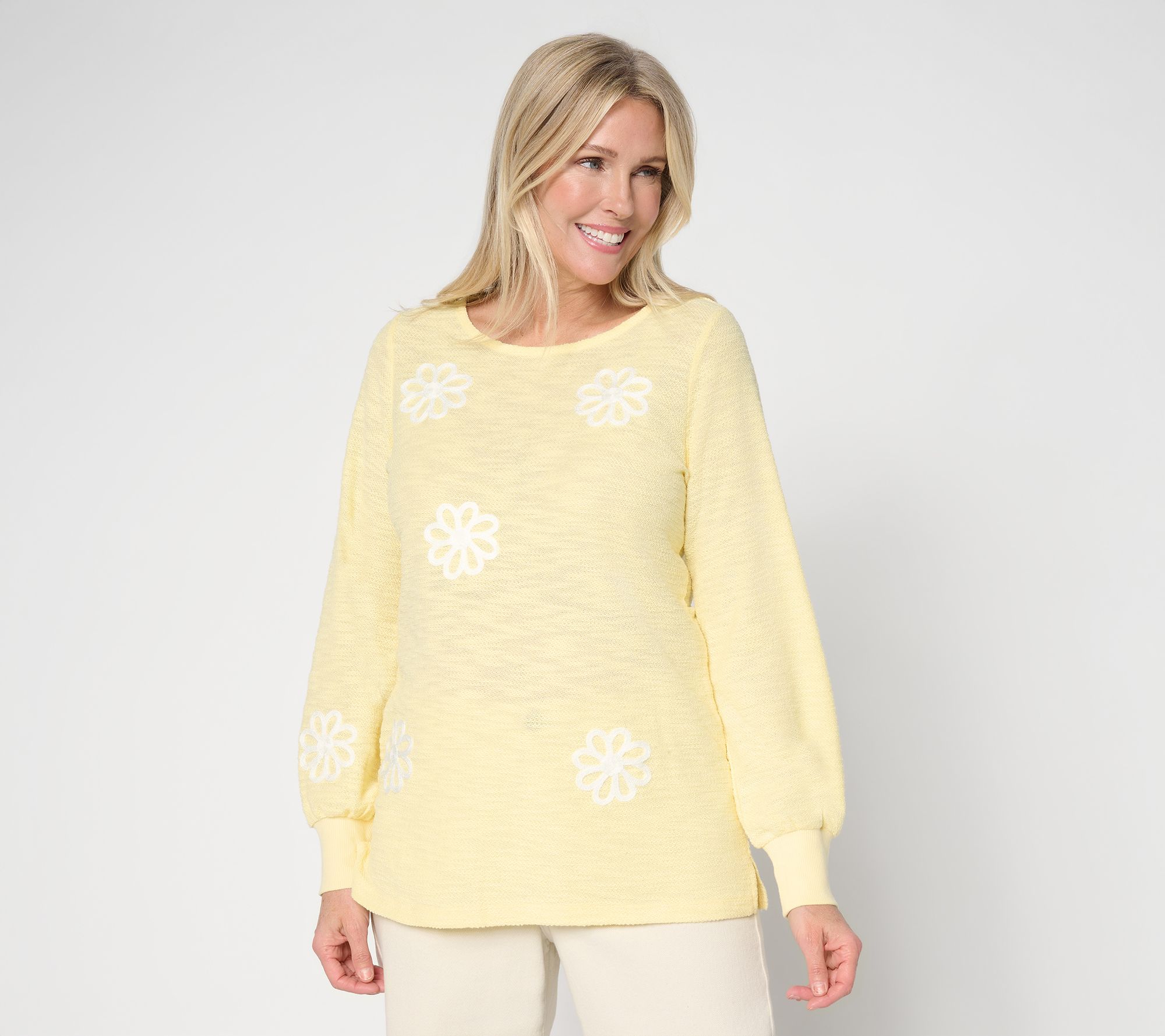  Belle by Kim Gravel Daisies are a Girls Best Bloom Slouchy Top