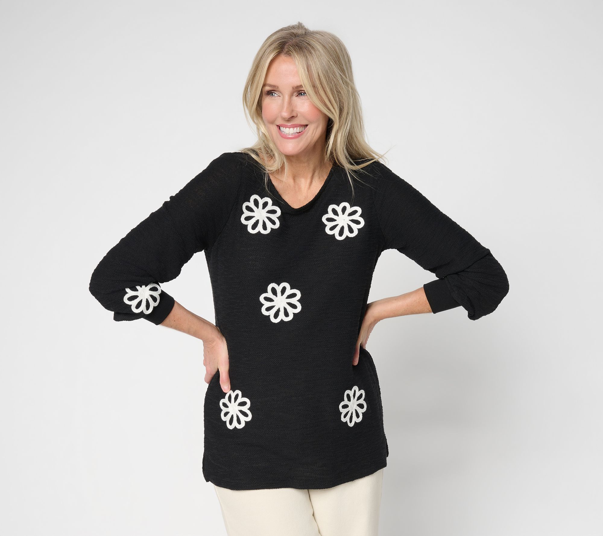 Belle by Kim Gravel Daisies are a Girls Best Bloom Slouchy Top
