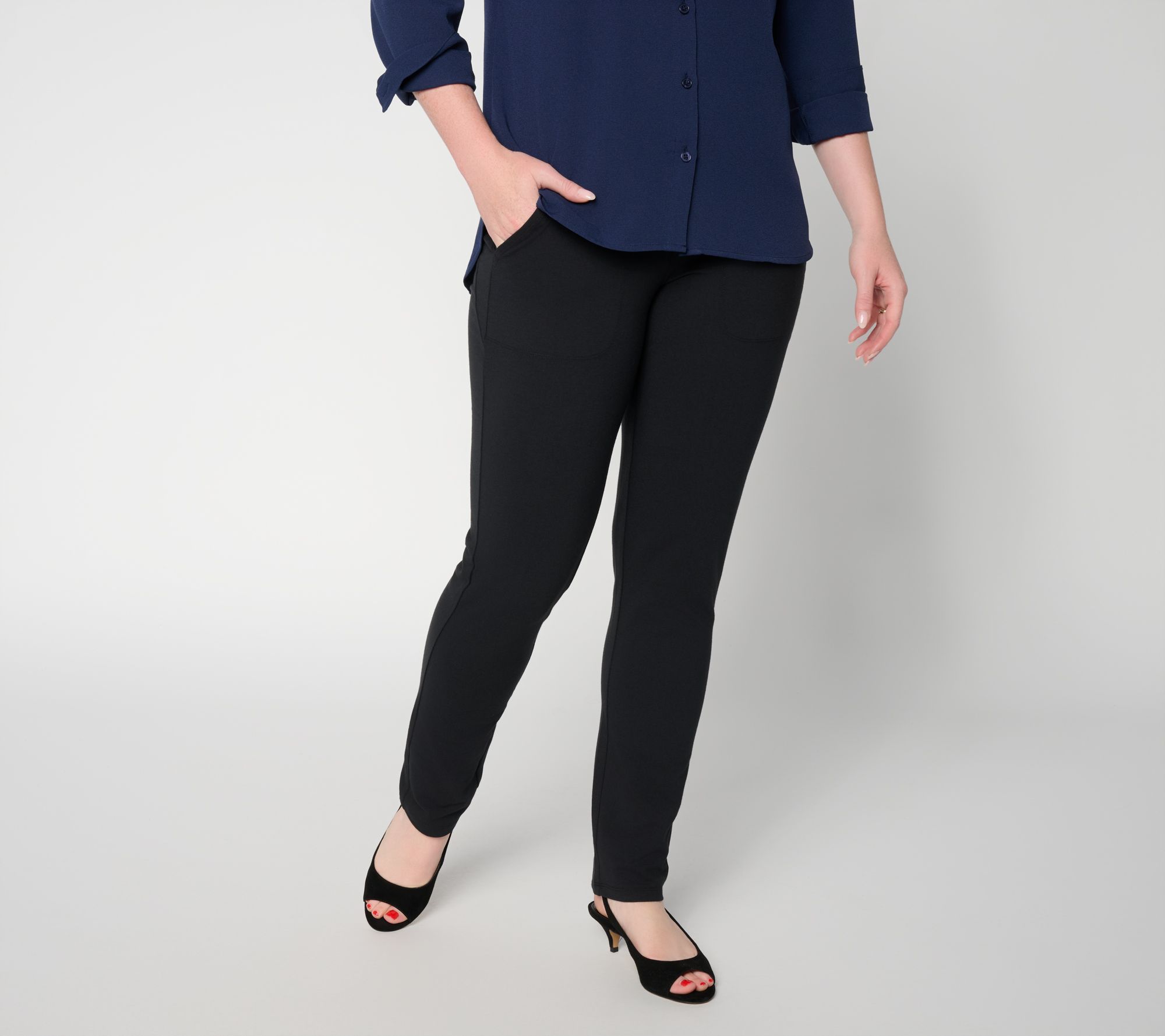 Women with Control Regular Tapered Chic Contour Pant