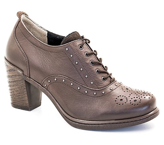 Dromedaris Classic Leather Lace Shoes - Gaby