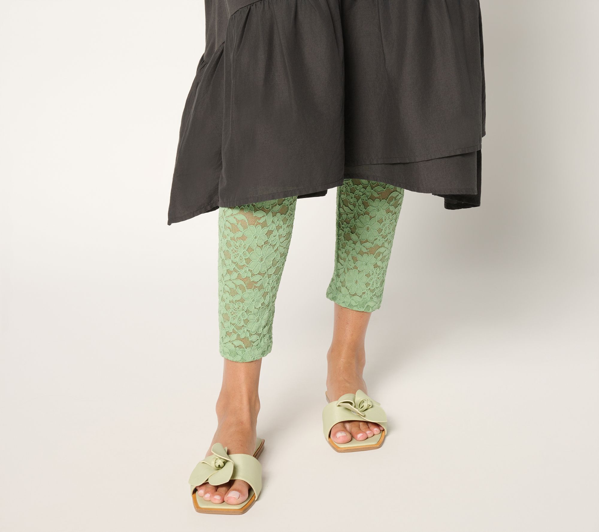 LOGO Layers by Lori Goldstein Regular Stretch Lace Leggings