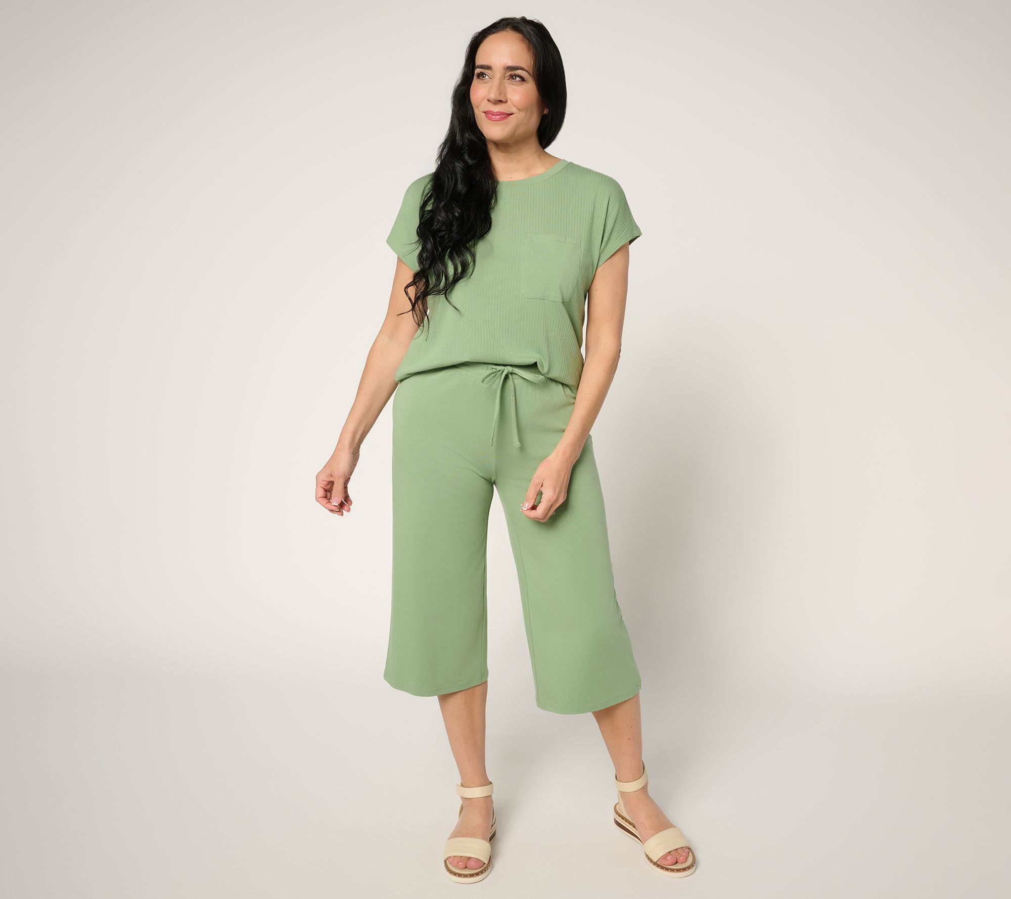 "As Is" AnyBody Petite Cozy Knit Top and Wide Leg Capri Set