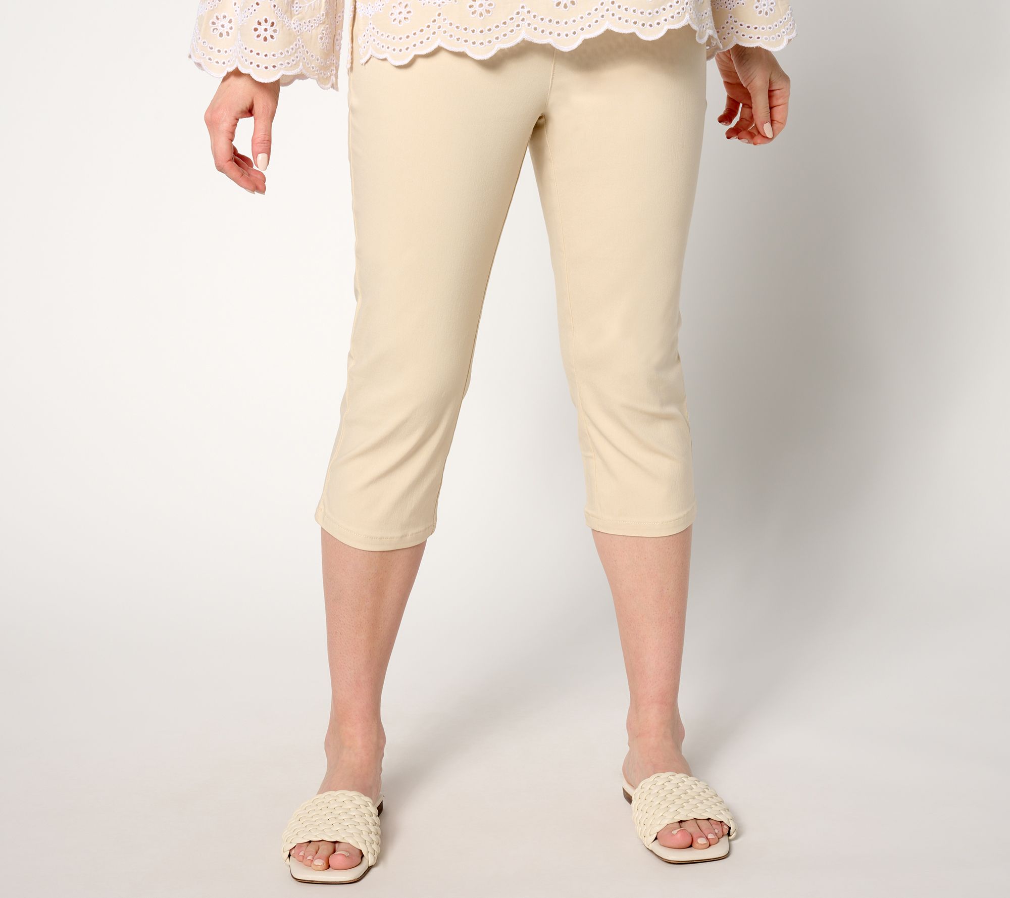 Belle by Kim Gravel Petite Citi Twill Capri Pants