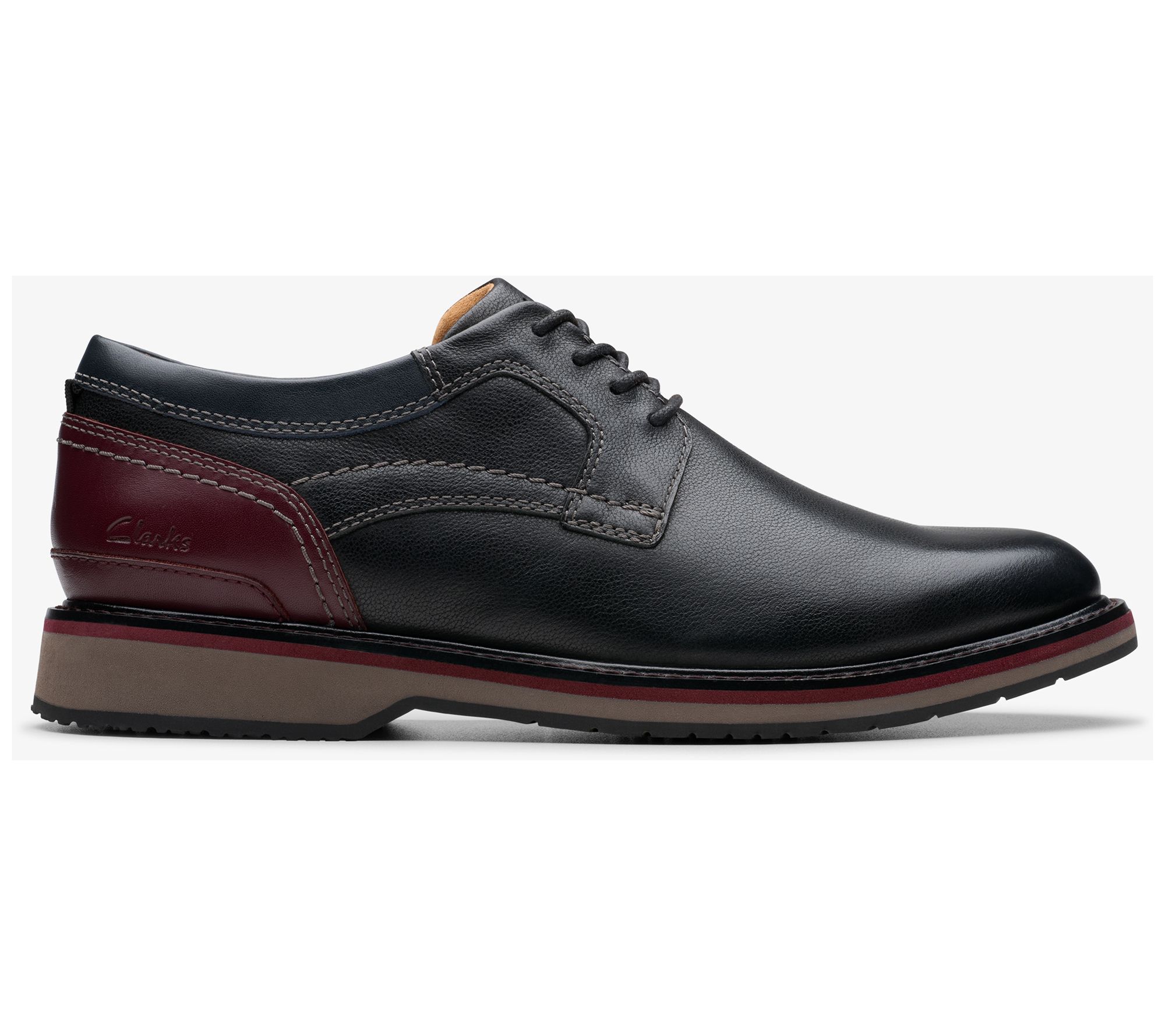 Clarks Men's Leather Slip-Resistant OxfordMonahan Plain
