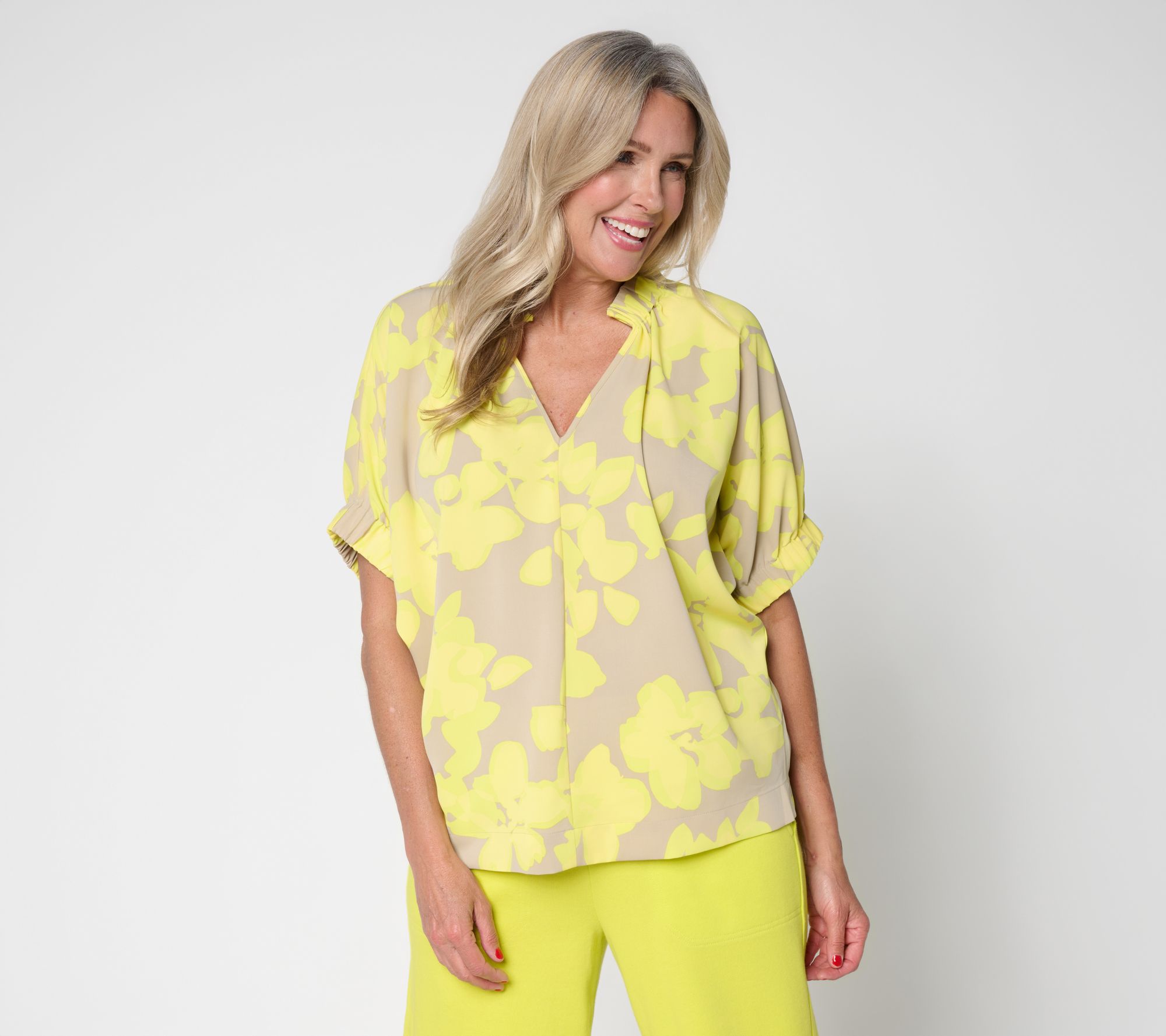 Carla Rockmore Collection Printed Crepe VNeck Short Sleeve Top