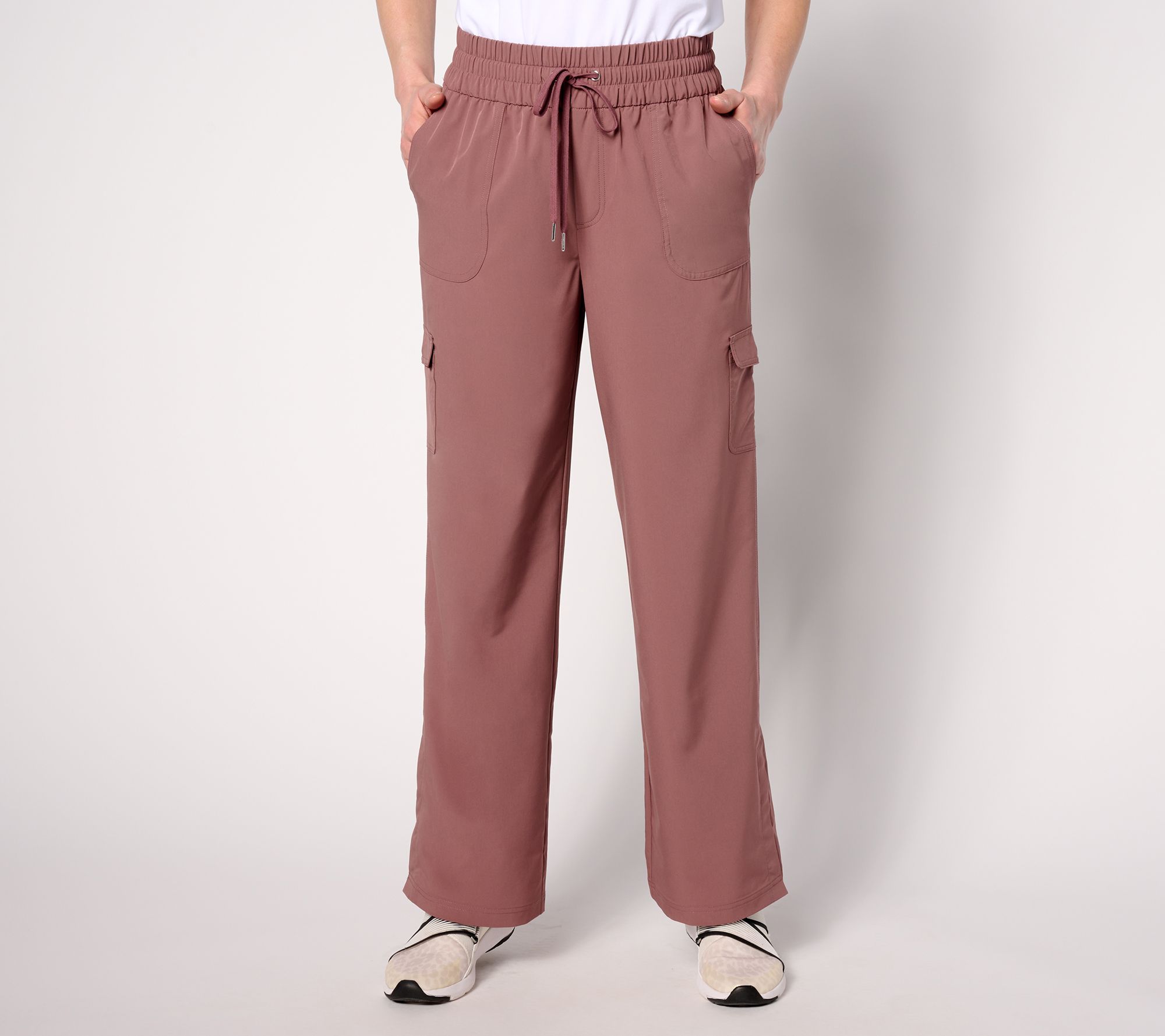 zuda Z-Knit Straight Leg Pant w/ Side Seaming and Pockets 