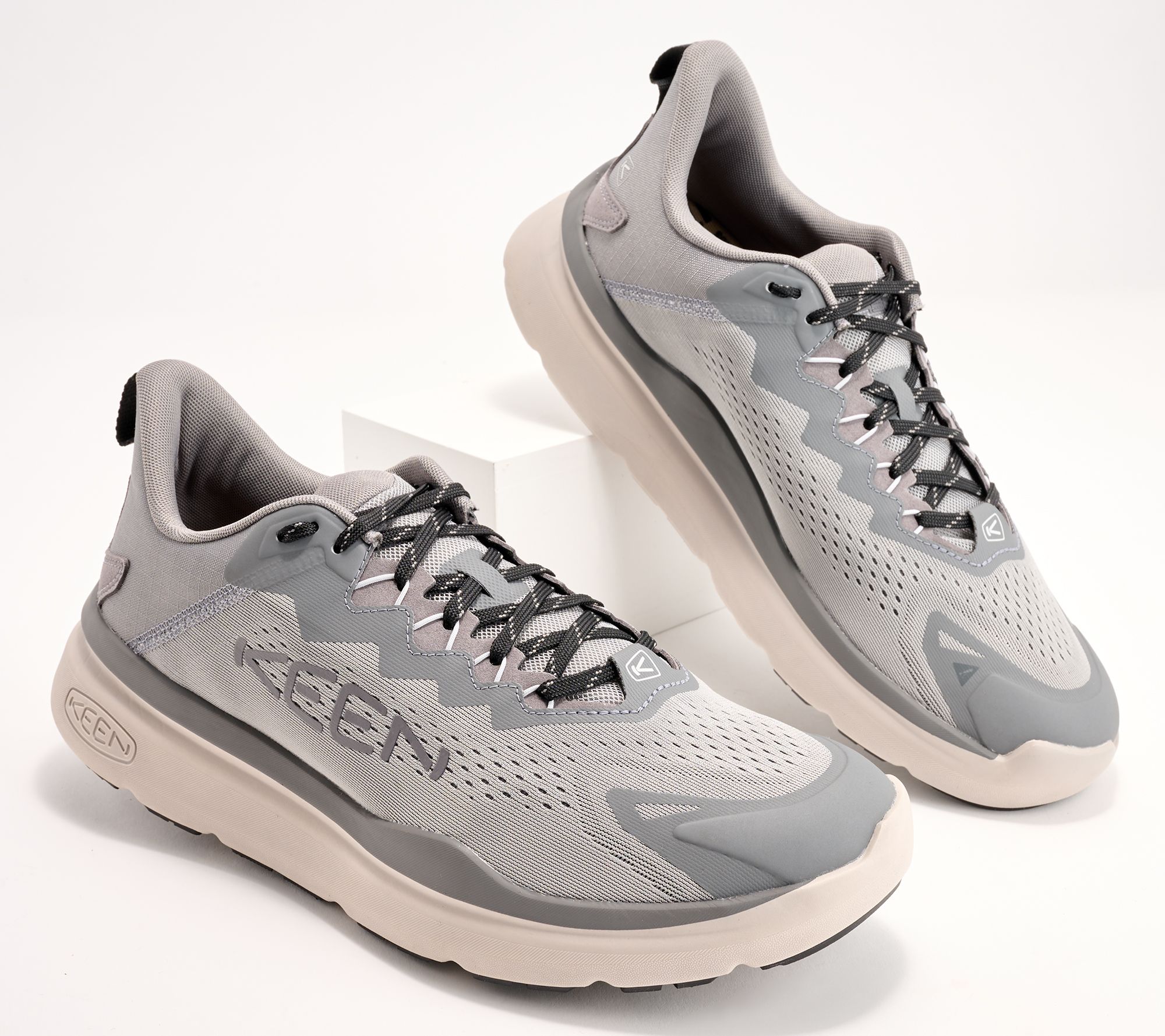 KEEN Men's Walking Sneakers - WK450