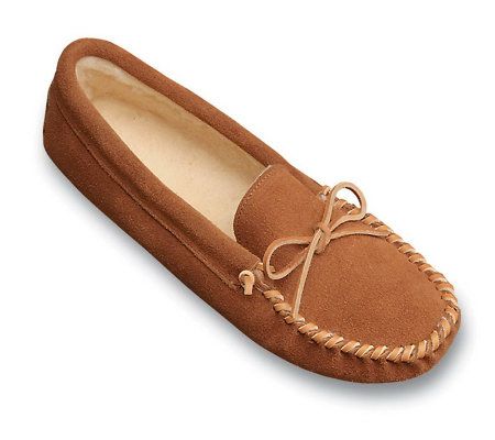 Minnetonka Men's Pile Lined Soft Sole Suede Slippers with Tie — QVC.com