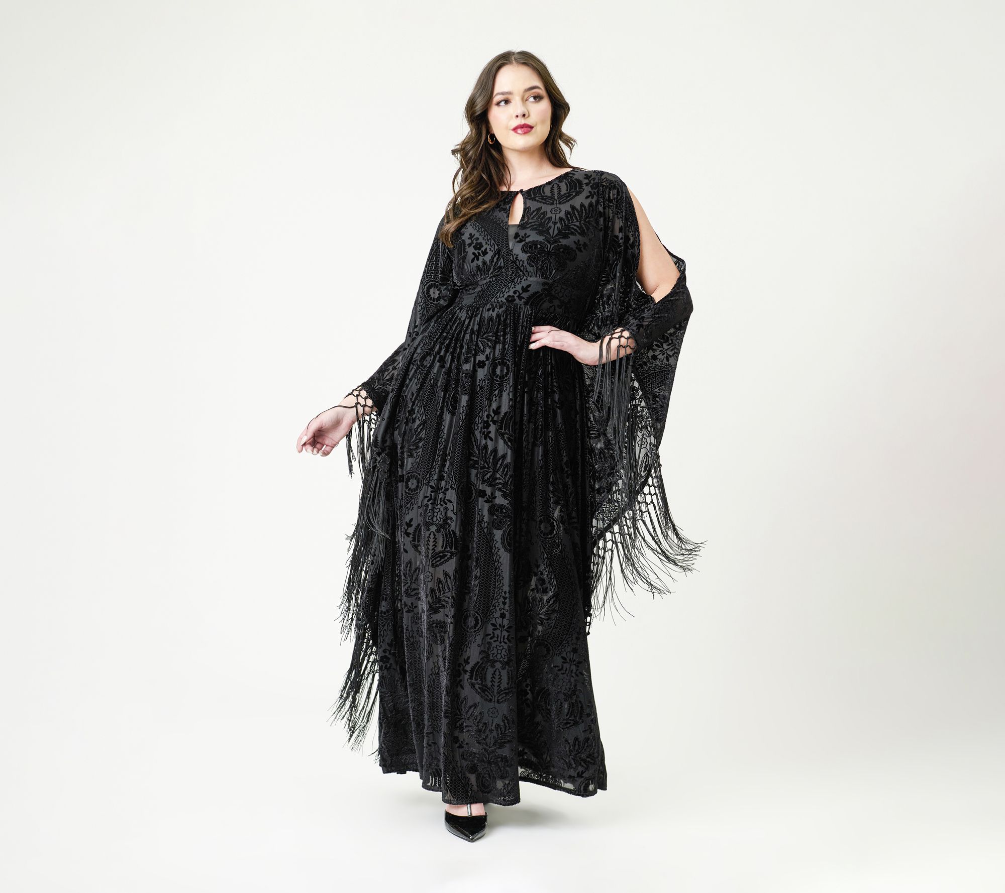Unique Vintage Floral Burnout Fringe Flutter Sleeve Caftan