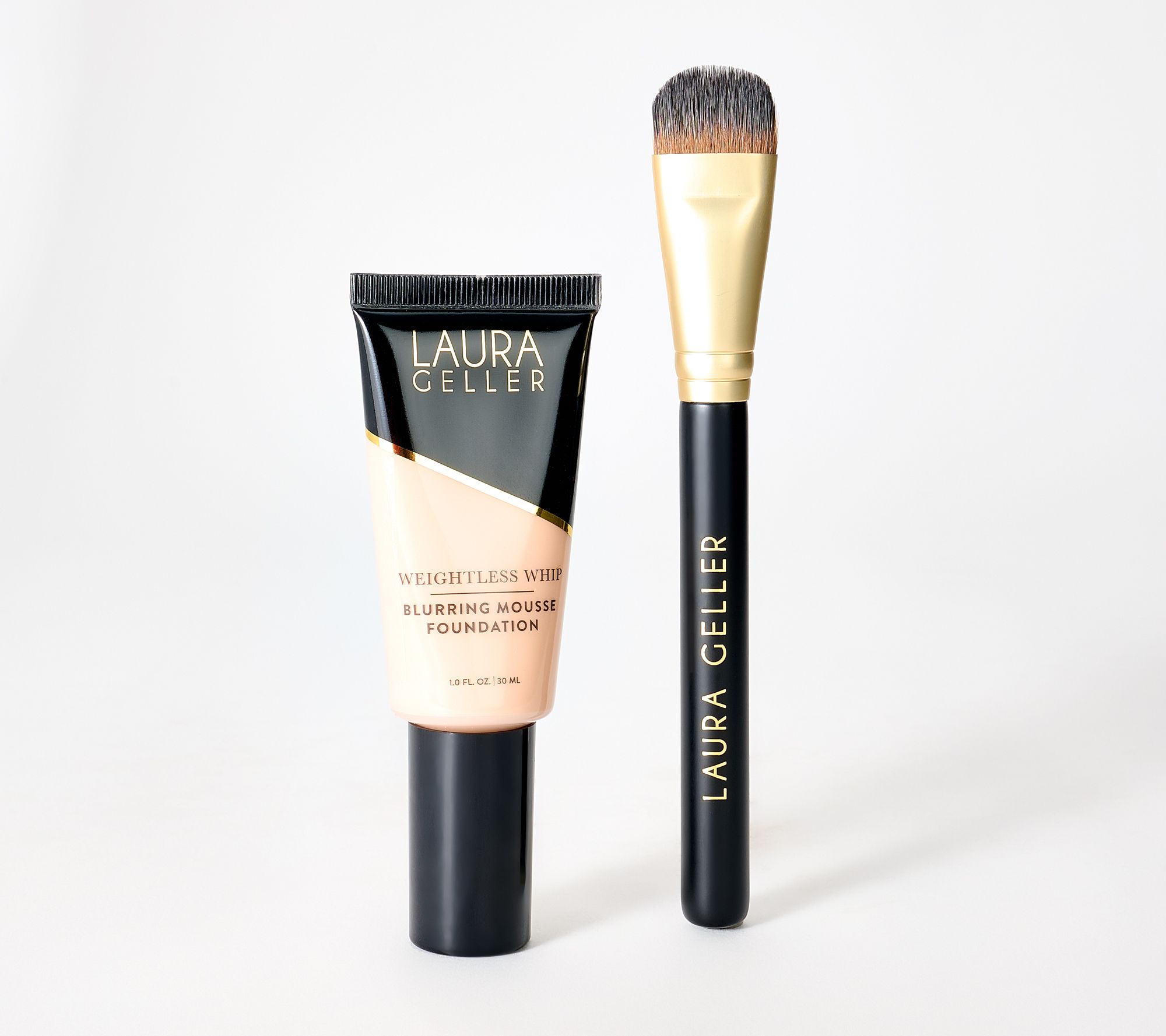 Laura Geller Weightless Whip Blurring Mousse Foundation w/ Brush