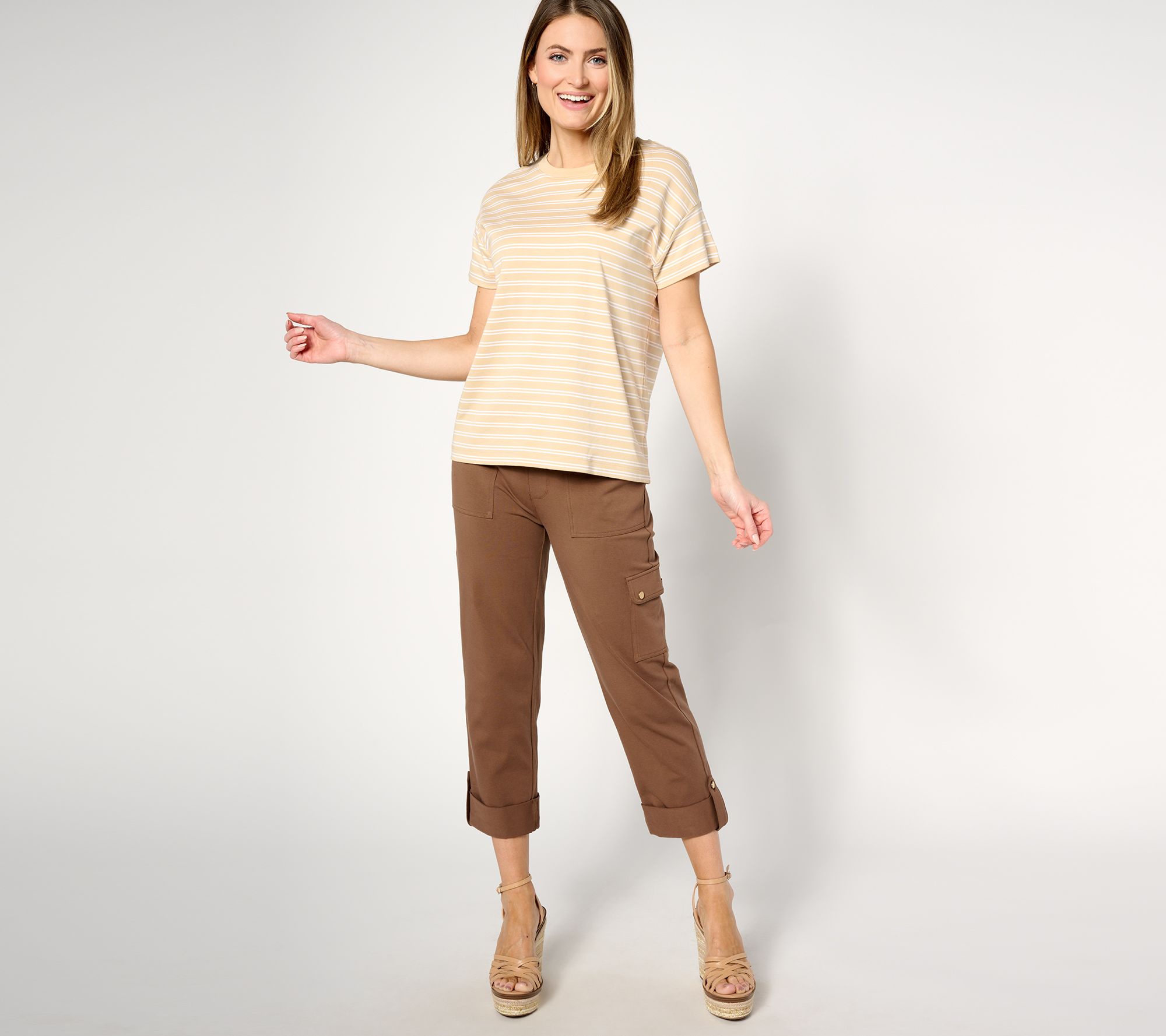 Susan Graver Weekend Premium Stretch Pull-On Capri Leggings-US  Large(36-40), Women's Fashion, Bottoms, Other Bottoms on Carousell