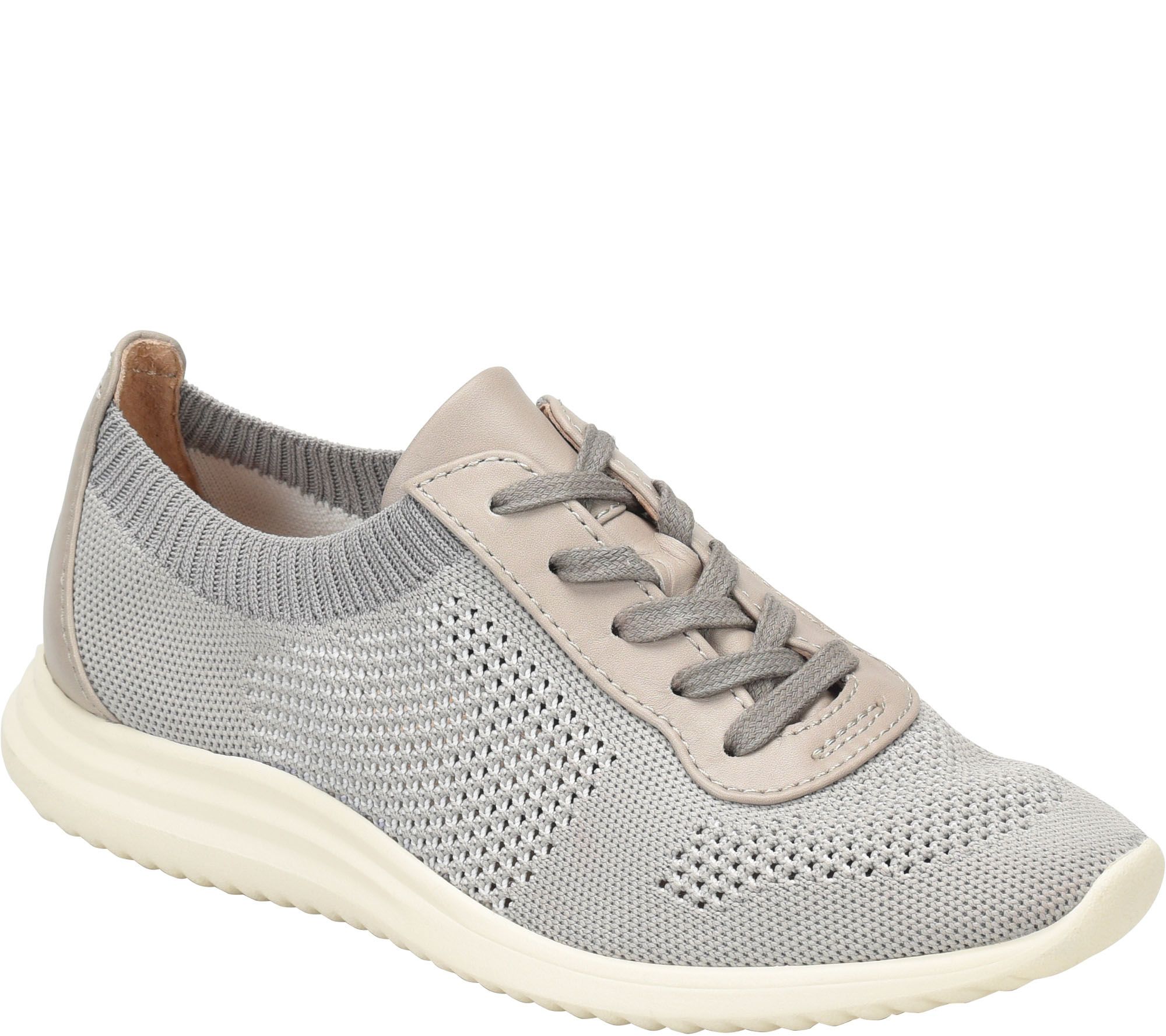 sofft tennis shoes