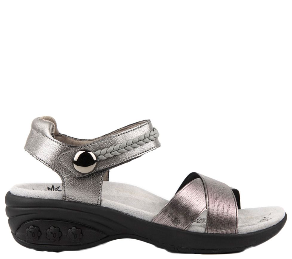 adjustable strap wedge sandals