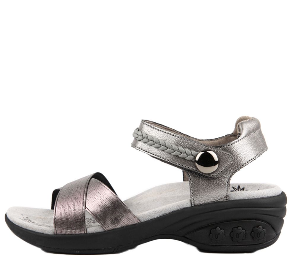 adjustable strap wedge sandals