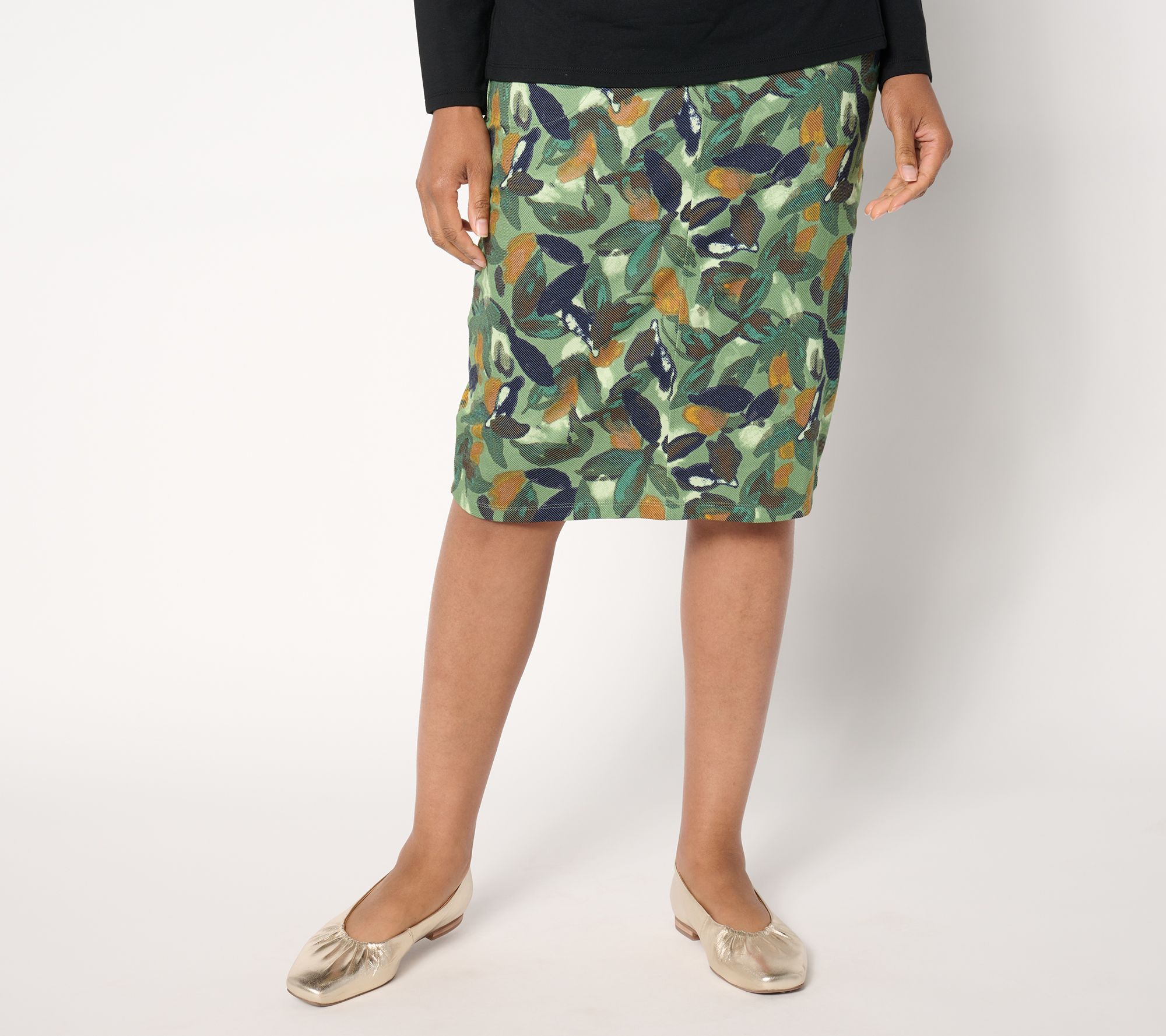 Denim & Co. Petite Printed Knit Twill Pull-On Skirt