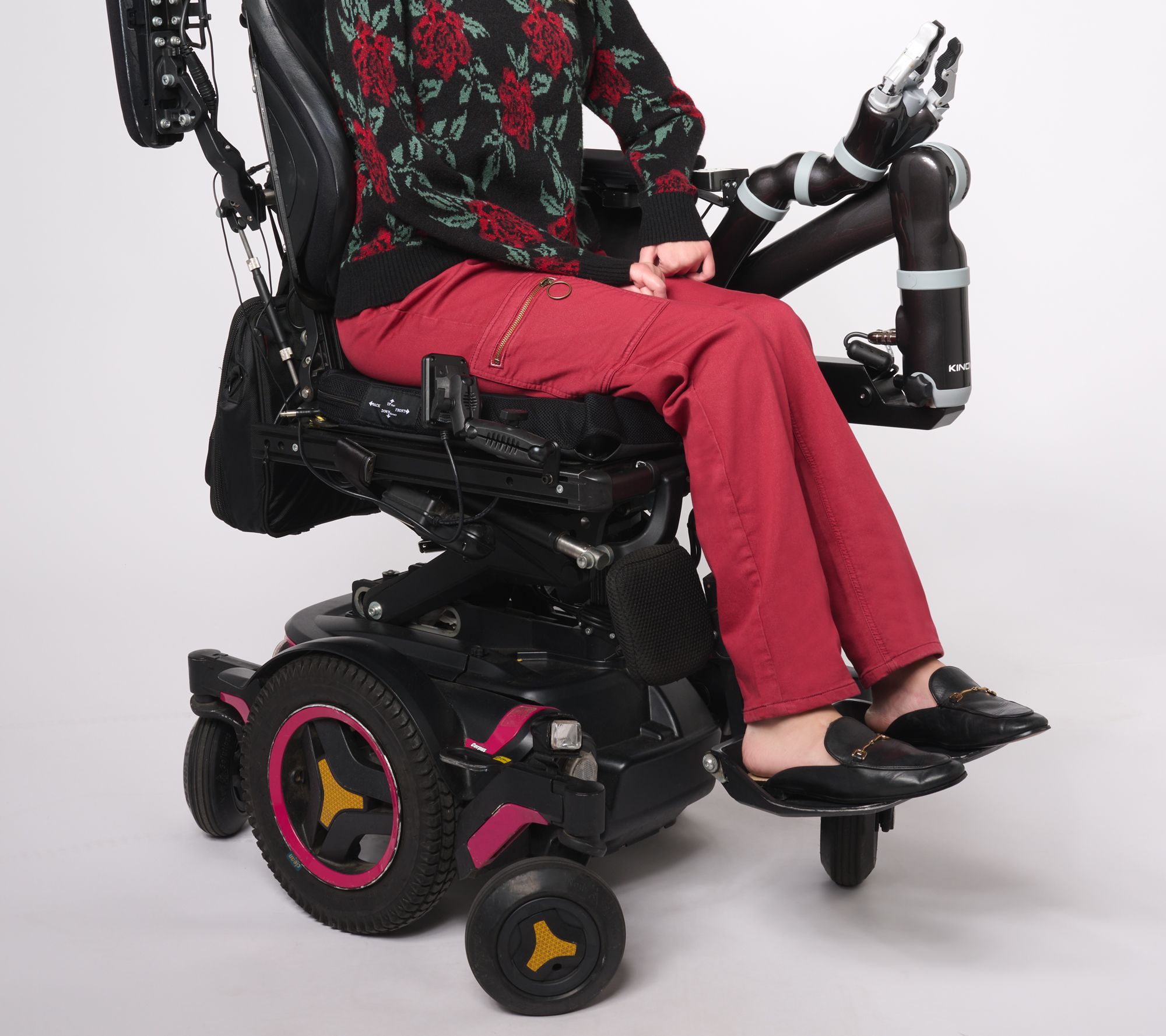 Denim & Co. Adaptive Comfy Knit Patch Pocket Wheelchair Jean
