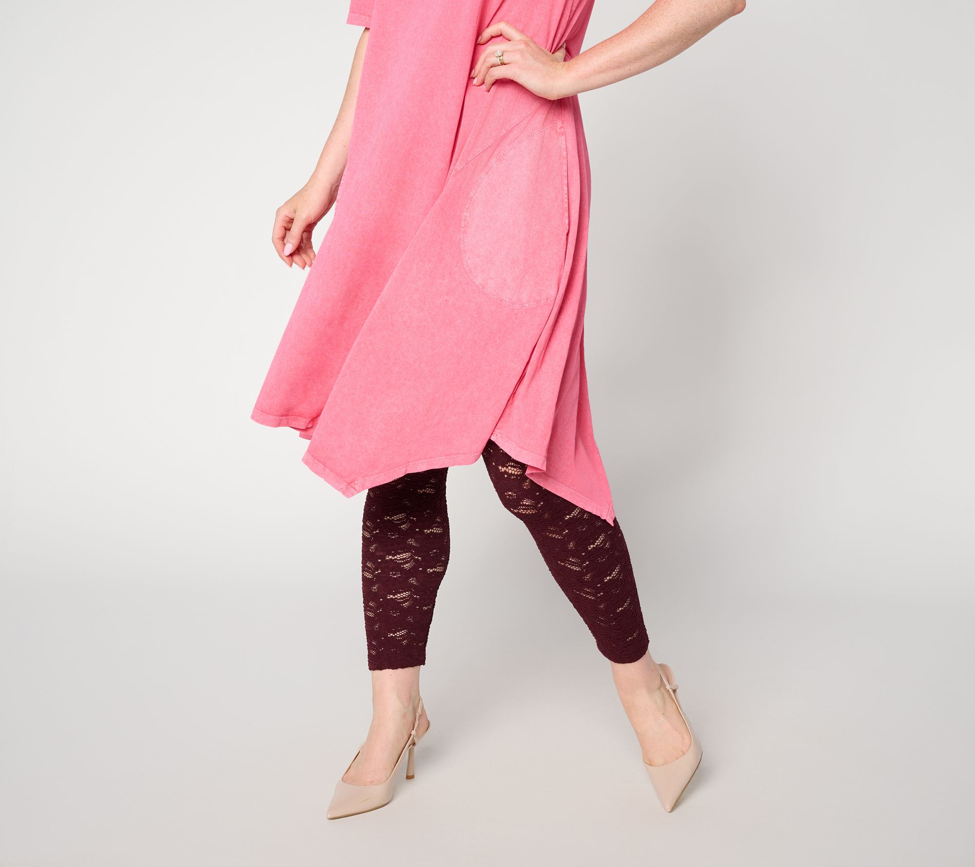 LOGO Layers by Lori Goldstein Regular Stretch Lace Cropped Leggings