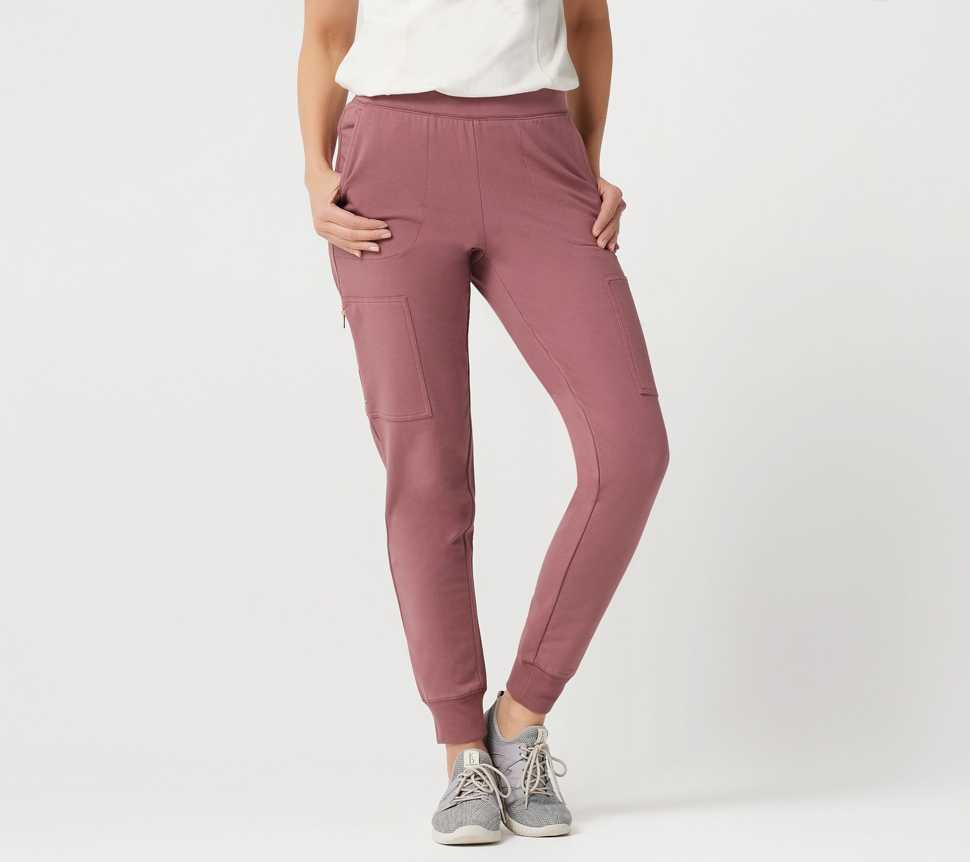 AnyBody Regular All-Stretch Twill Relaxed Cargo Pant 