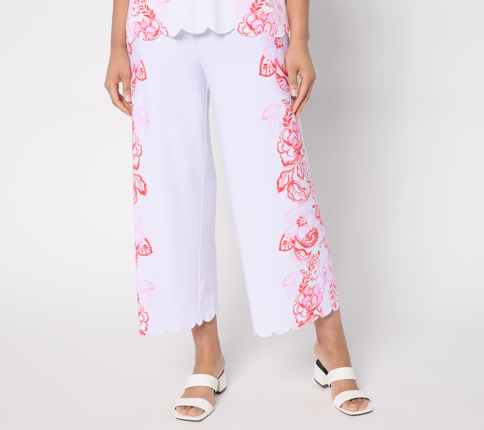 GRAVER Susan Graver Petite Printed Liquid Knit Crop Pants w/Scalloped Hem