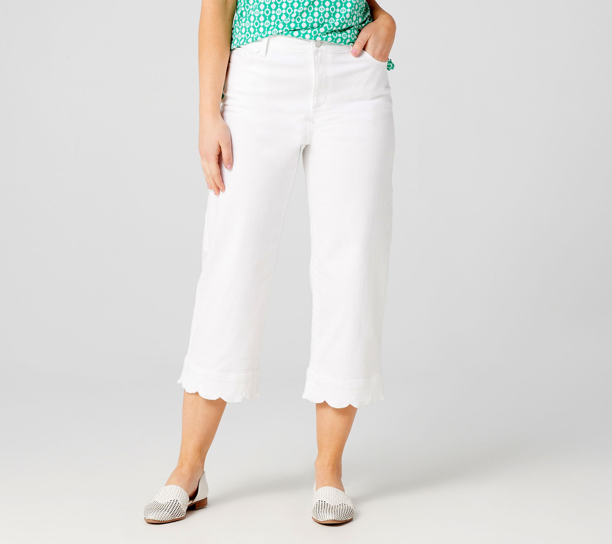 white cropped stretch jeans