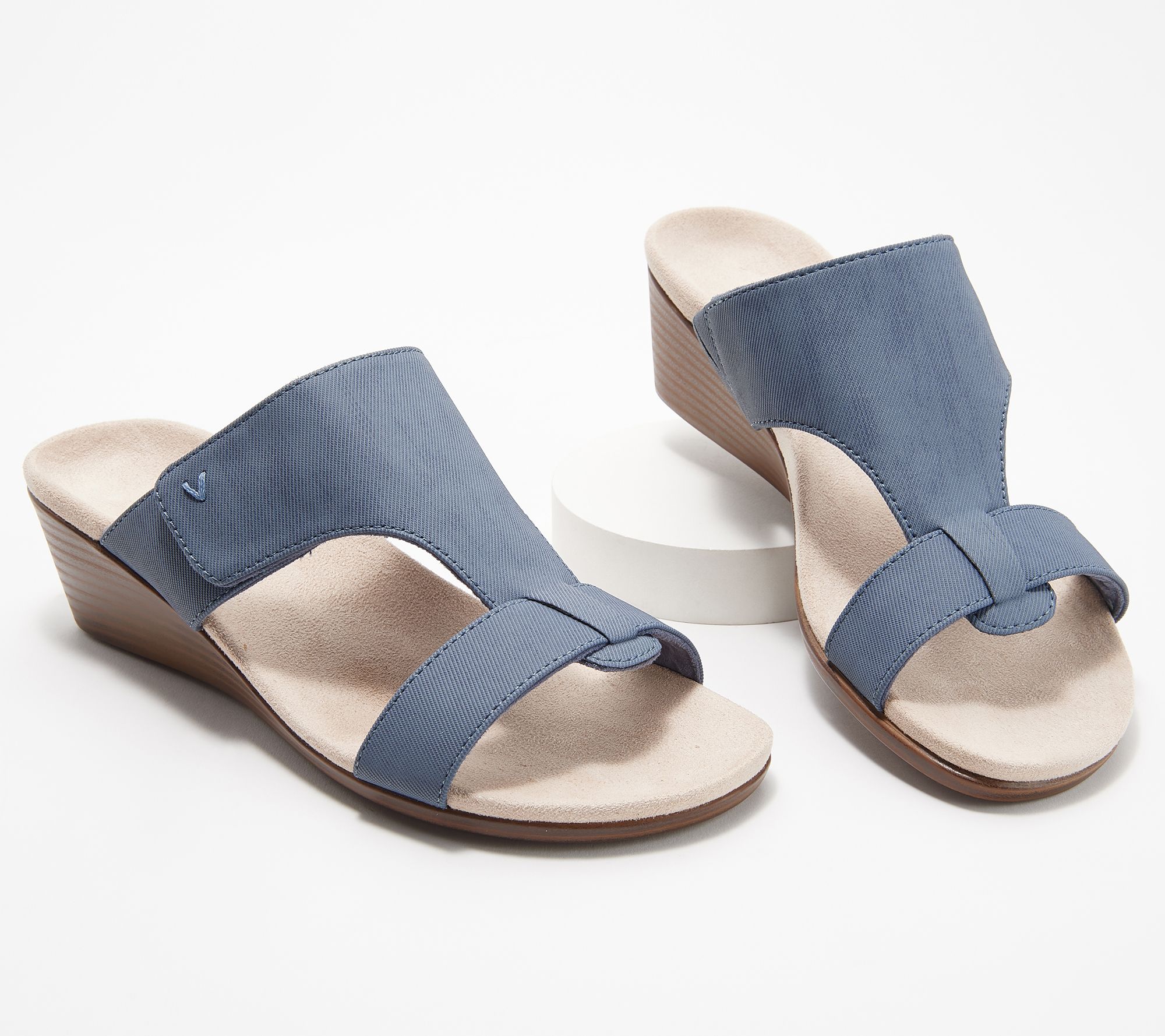 vionic platform sandals qvc