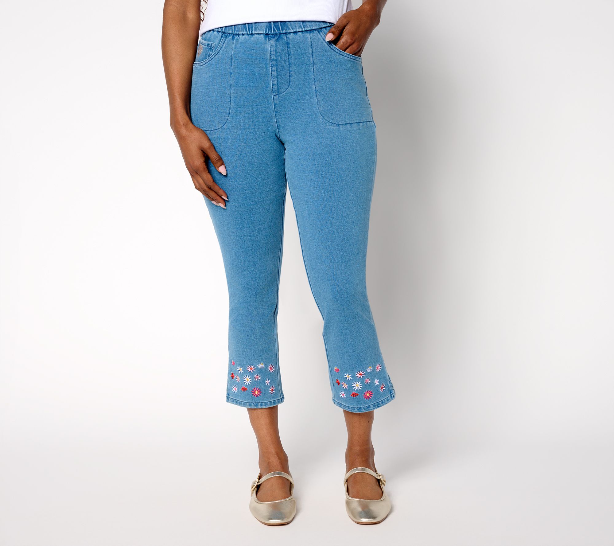 Quacker Factory Short DreamJeannes Wildflower Crop Pants