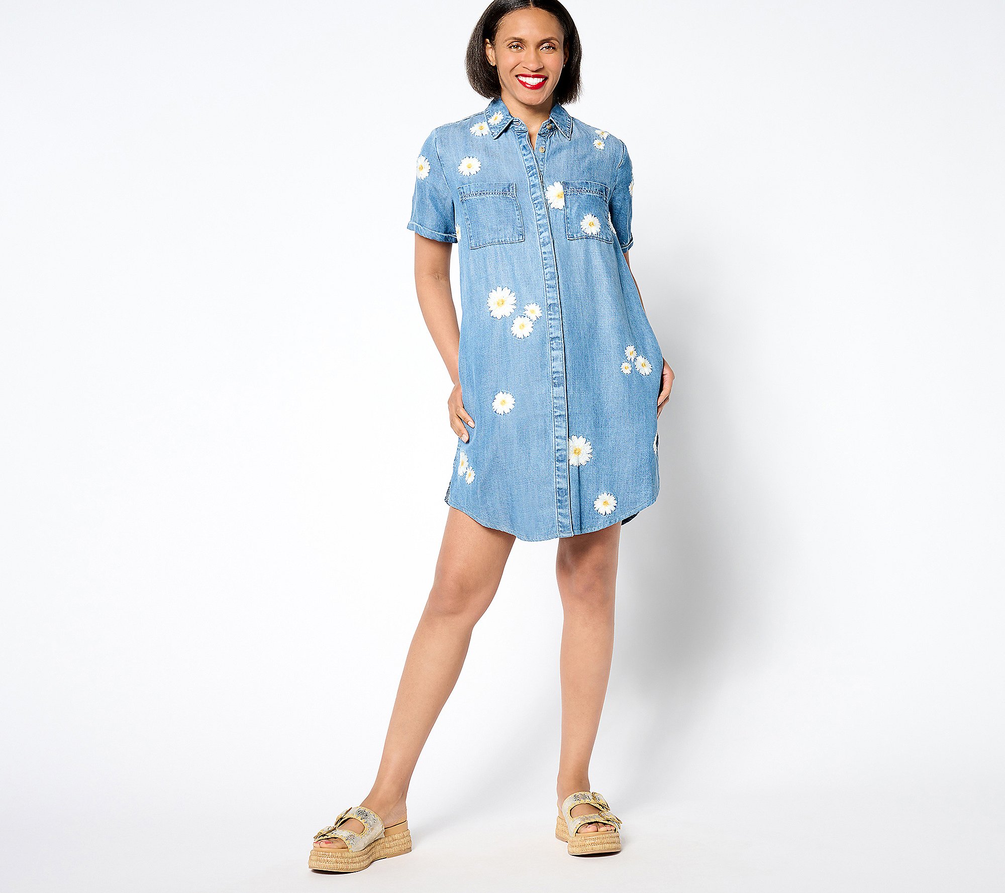 Driftwood Jeans Embroidered Short Sleeve Mabel Dress -Daisy Driftwood Jeans Embroidered Short Sleeve Mabel Dress -Daisy