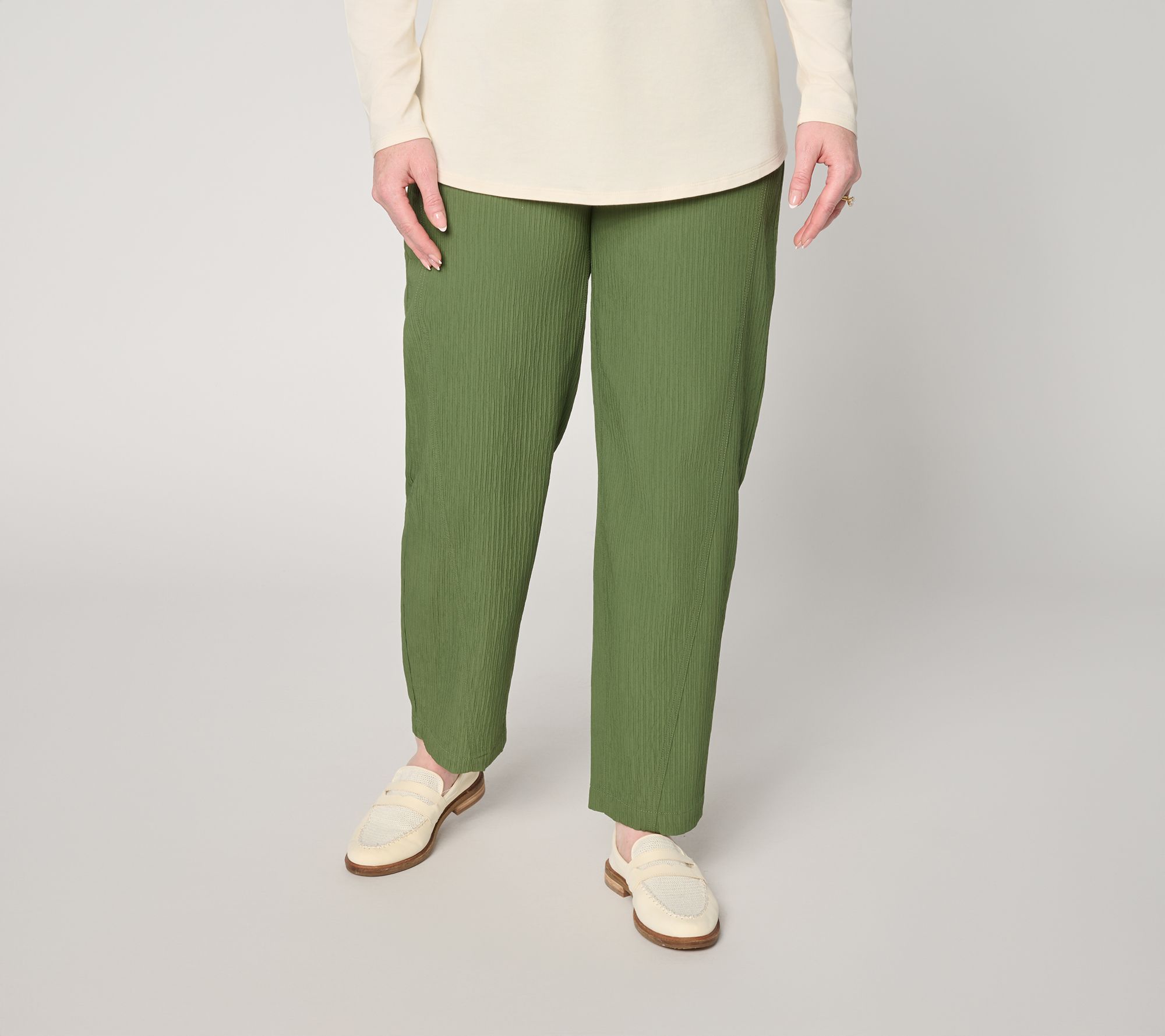LOGO by Lori Goldstein Petite Barrel Ankle Length Pants