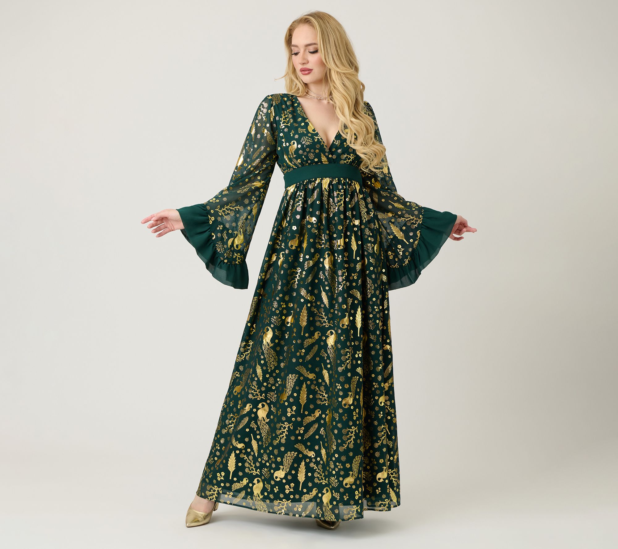 Unique Vintage Green & Gold Foil Peacock PrintMaxi Dress