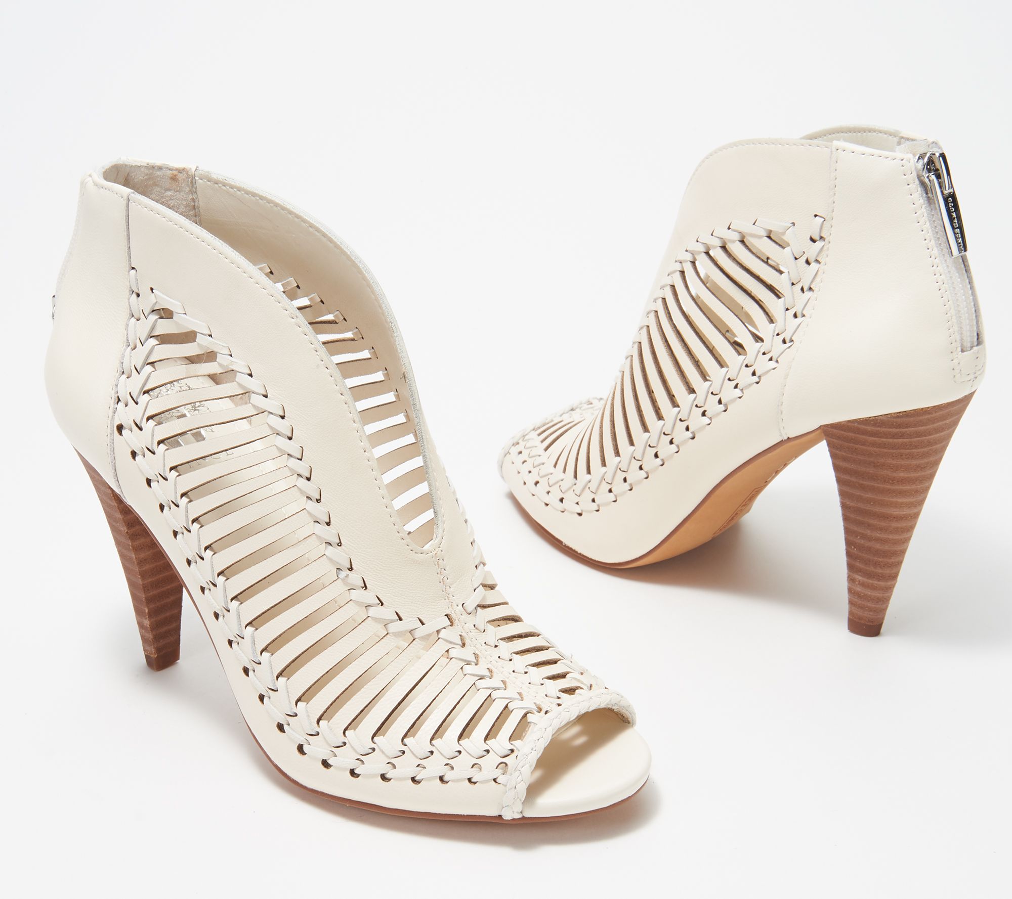 vince camuto acha bootie