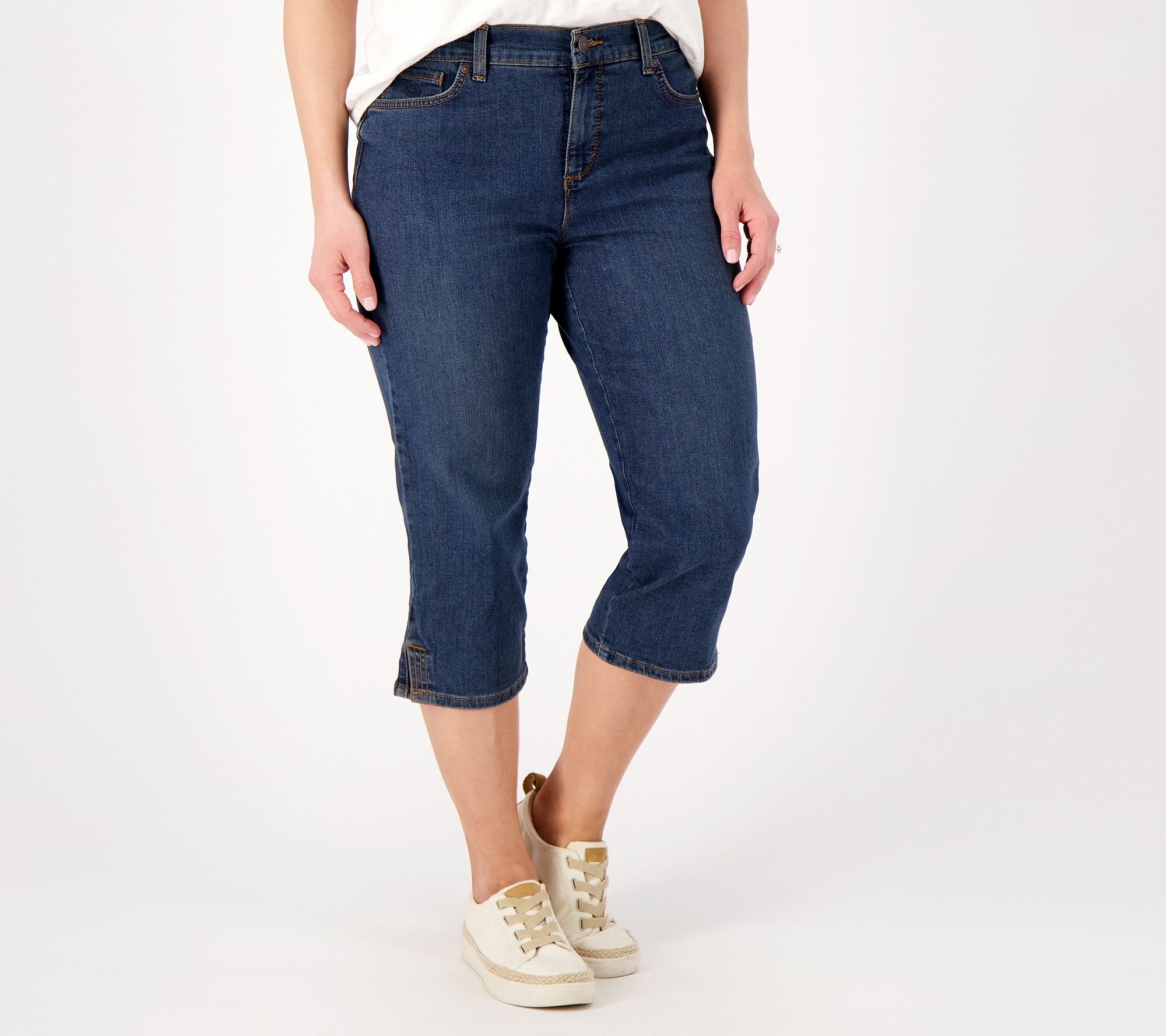 NWT Women's Gloria Vanderbilt Amanda Capri Jeans Size 8 Peach