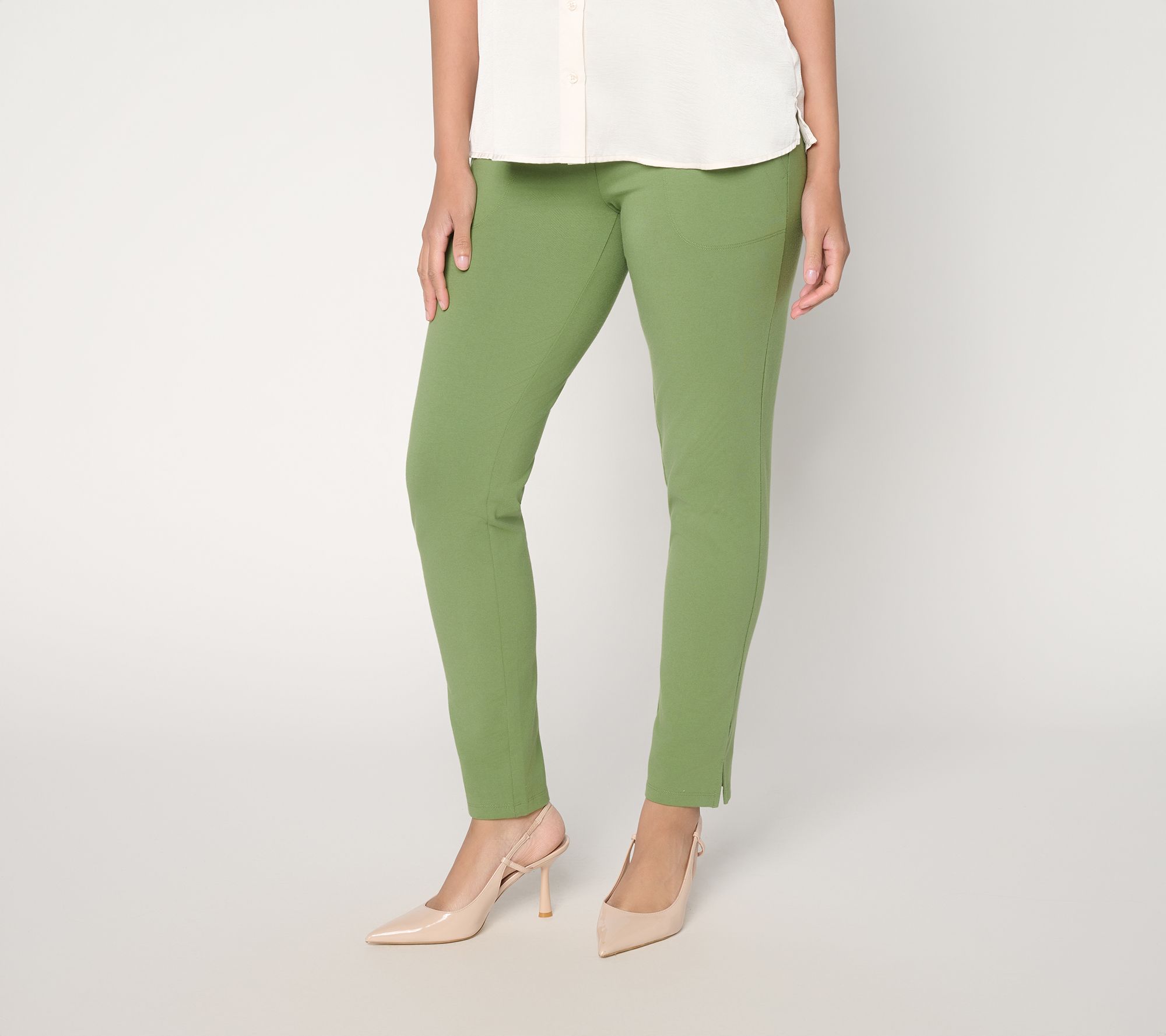 Women with Control Regular 86/14 Slim Leg Chic Contour Pant