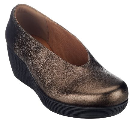 Clarks Artisan Leather Wedge Shoes - Claribel Flare - Page 1 — QVC.com