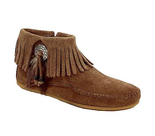 Minnetonka Concho Feather Side Zip Boots