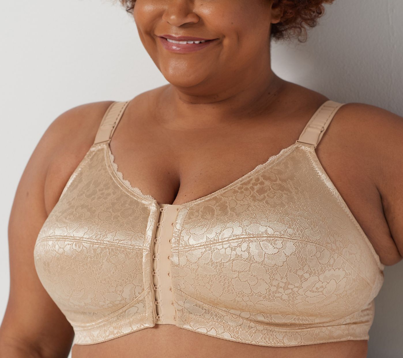 Front Close Wireless Posture Bra  Posture bra, Plus size bra, Beautiful bra