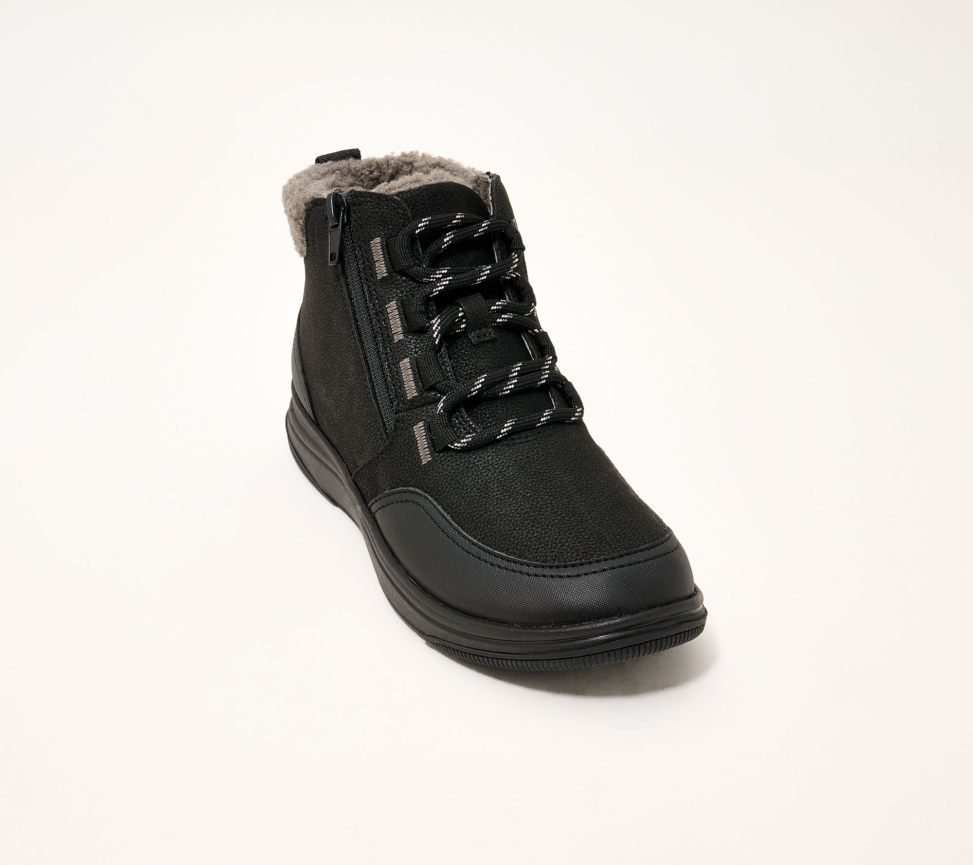 Clarks Cloudsteppers Faux Fur Lined Ankle Boots -Breeze Moss
