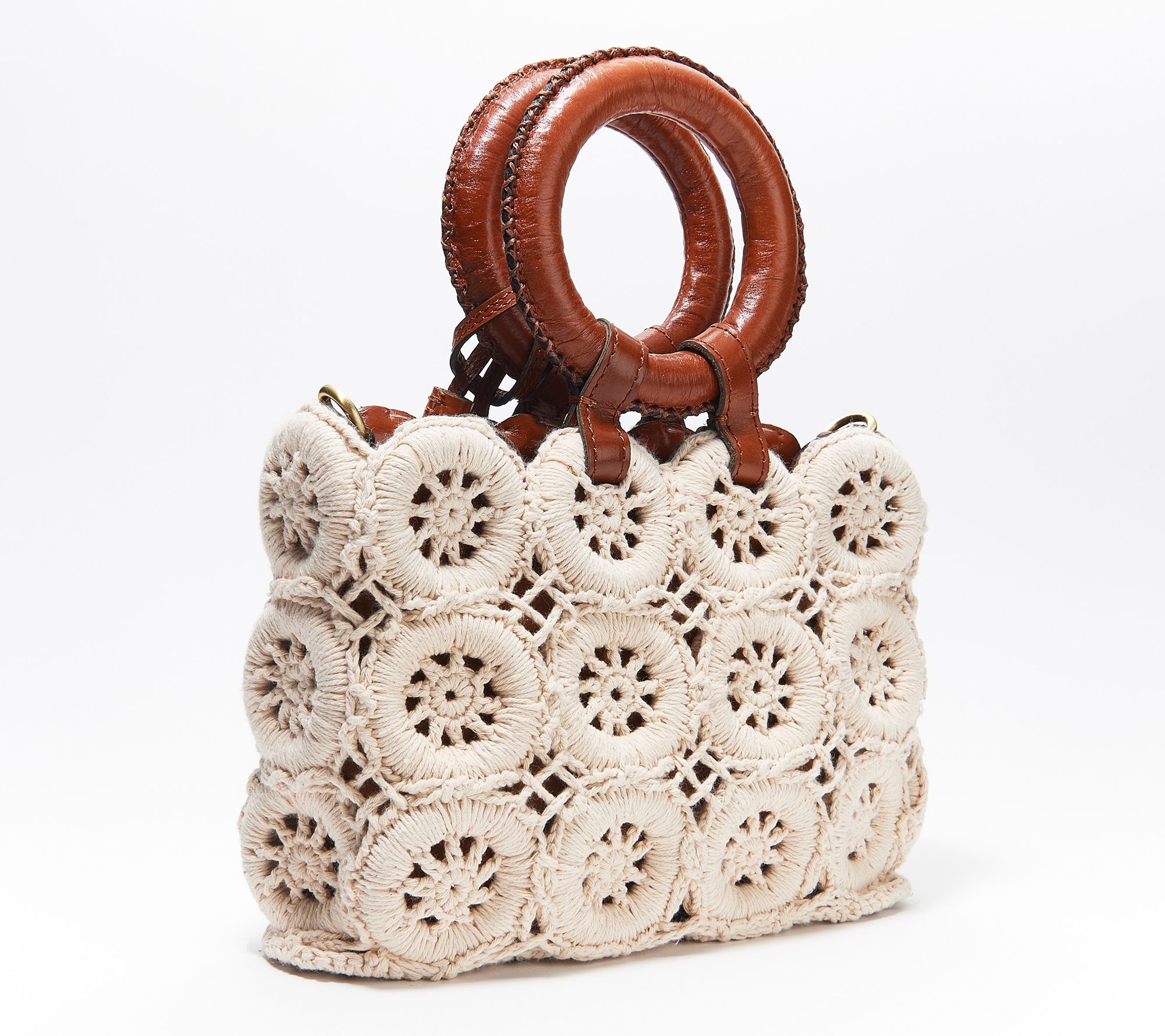 round crochet bag and faux leather garnet and beige