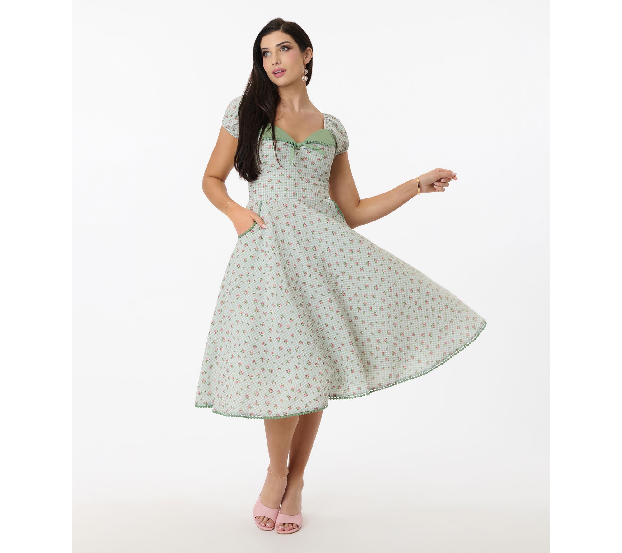 Unique Vintage Green Floral Gingham Print SwingDress