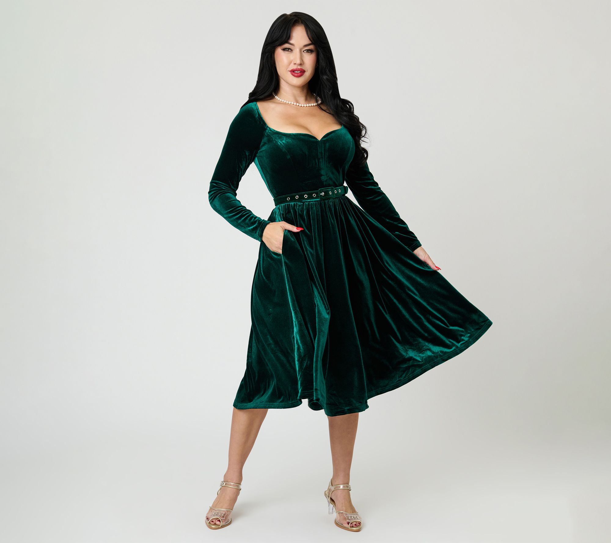  Unique Vintage Emerald Velvet Sweetheart SwingDress