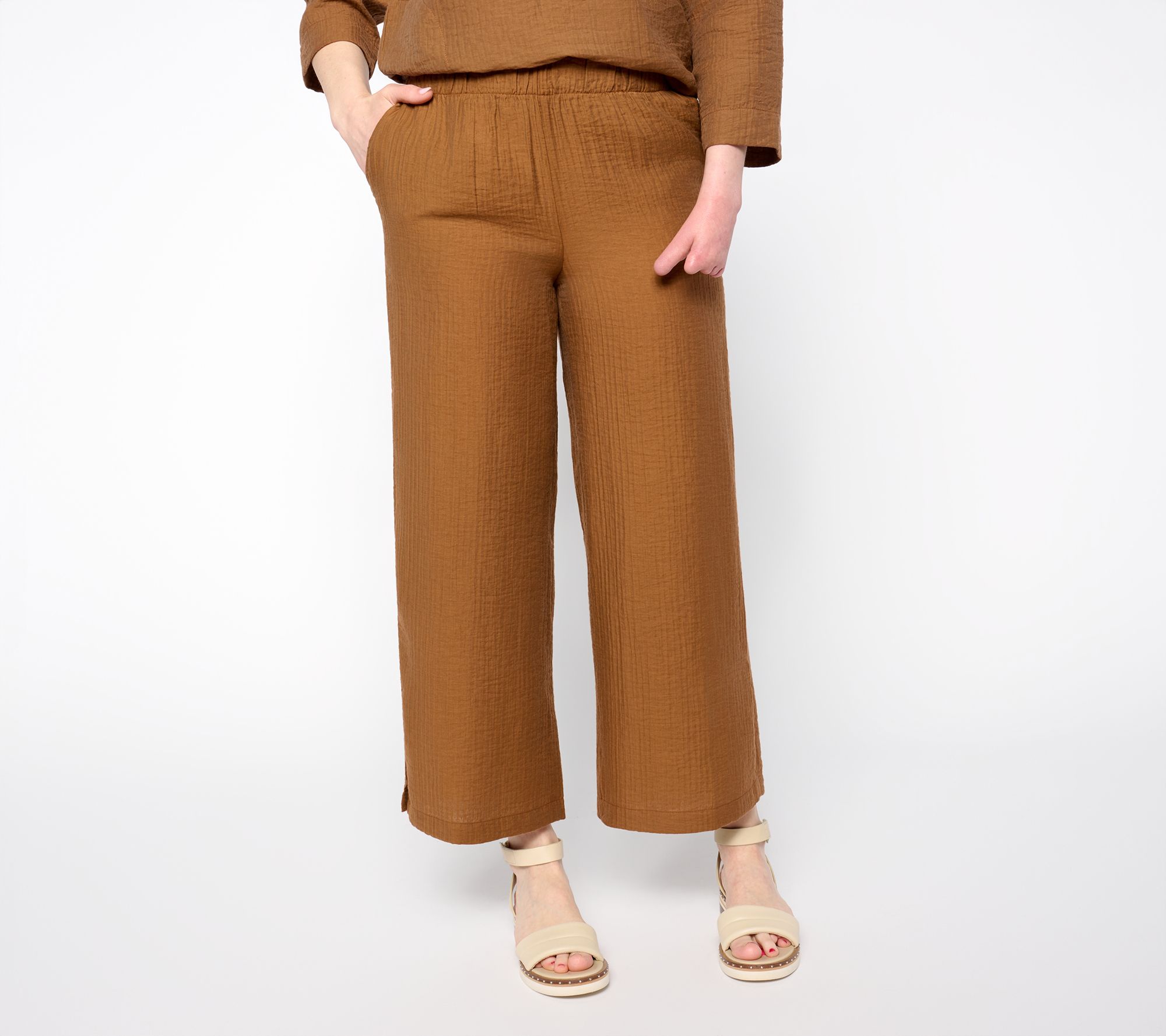 "As Is" LOGO by Lori Goldstein Petite Textured Woven Cropped Pants