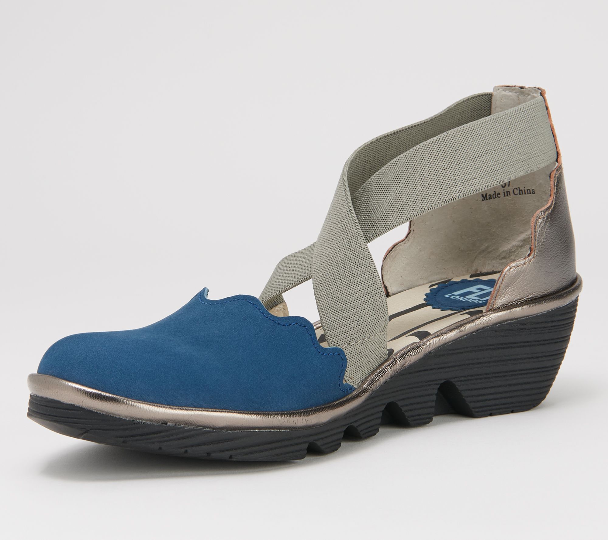 cranberry fly sandals