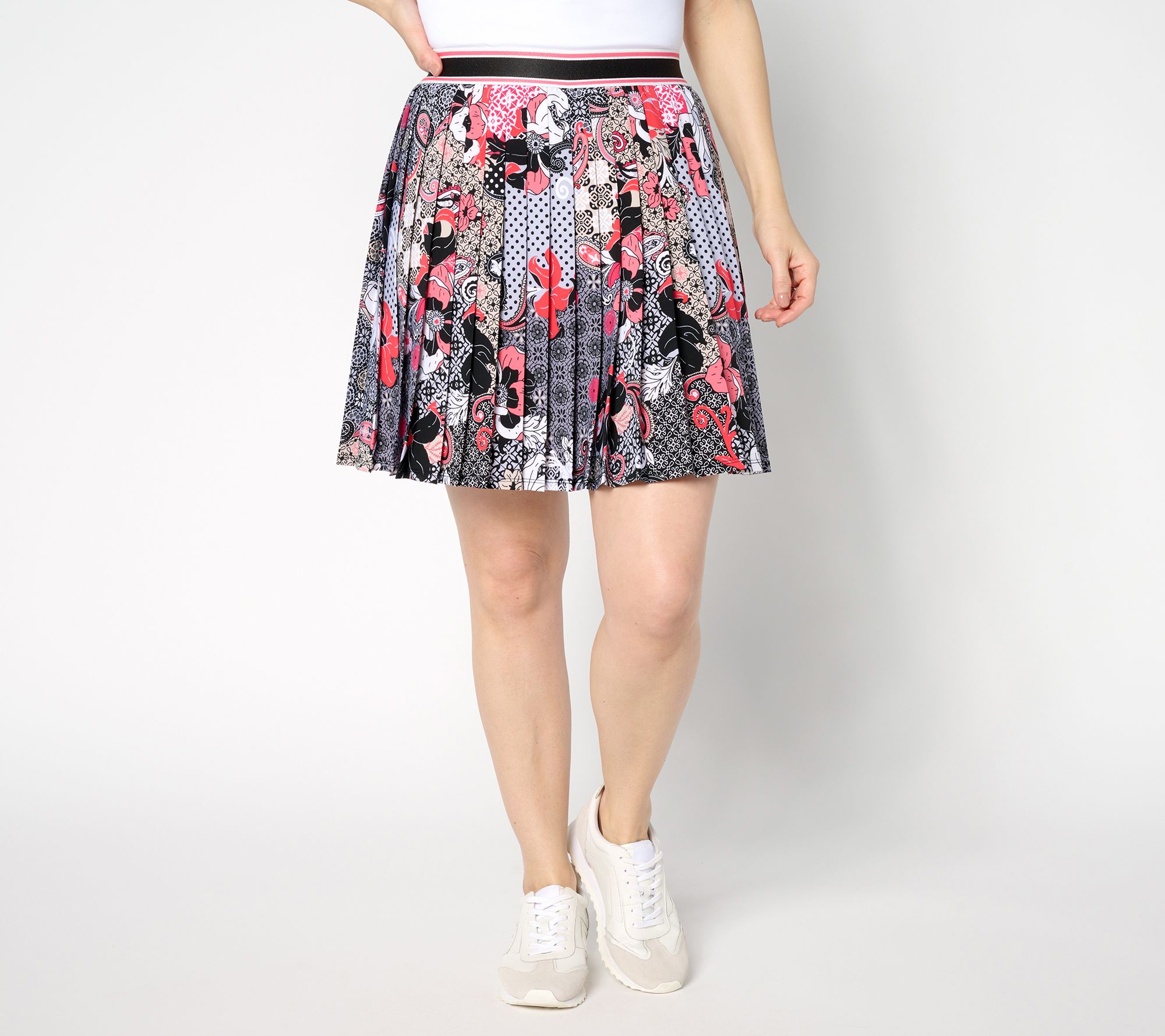 Susan Graver Courtside Social Petite Printed Woven Pleated Skort