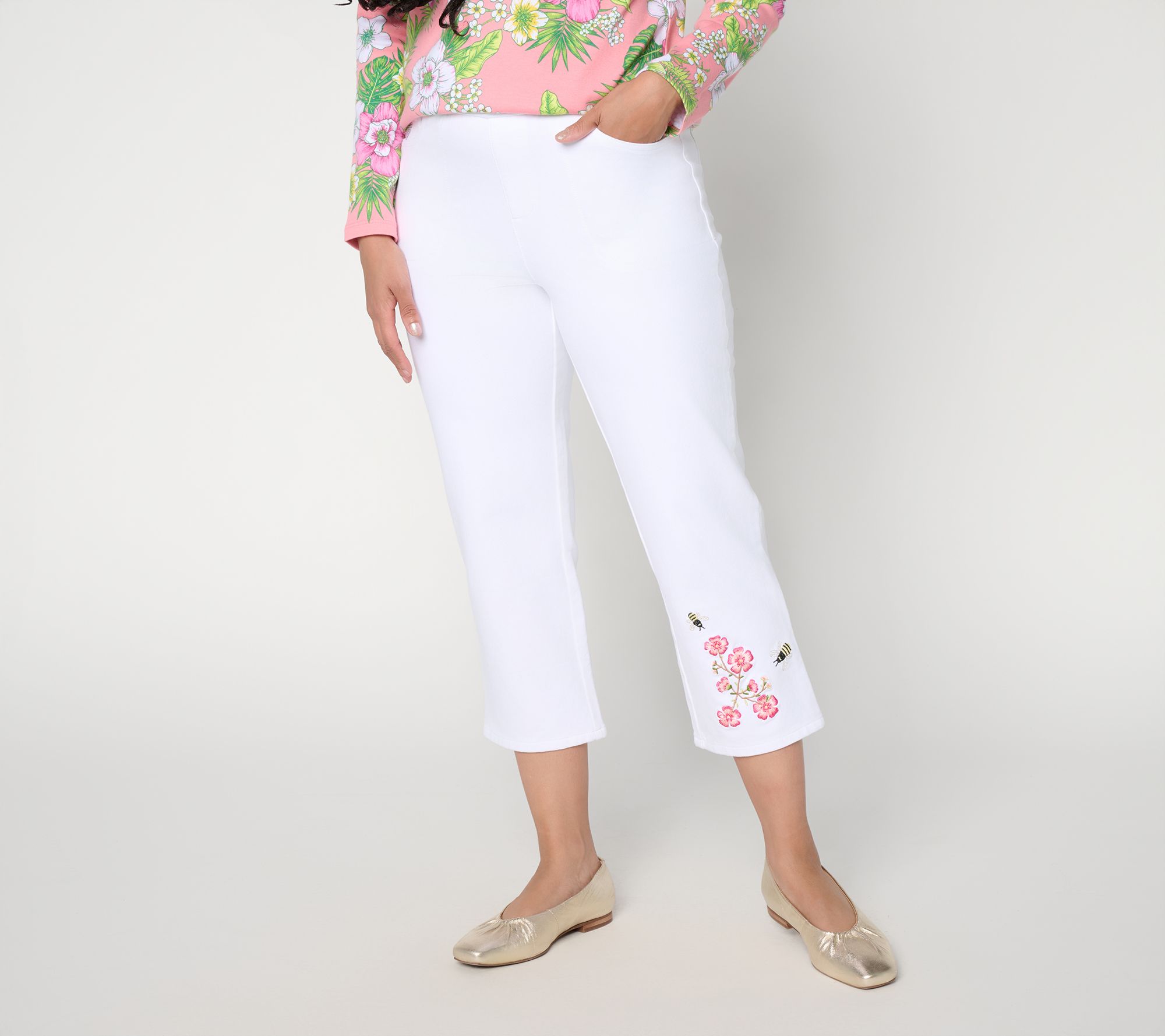 Quacker Factory DreamJeannes Beeutiful Cherry Blossom Crop Pants